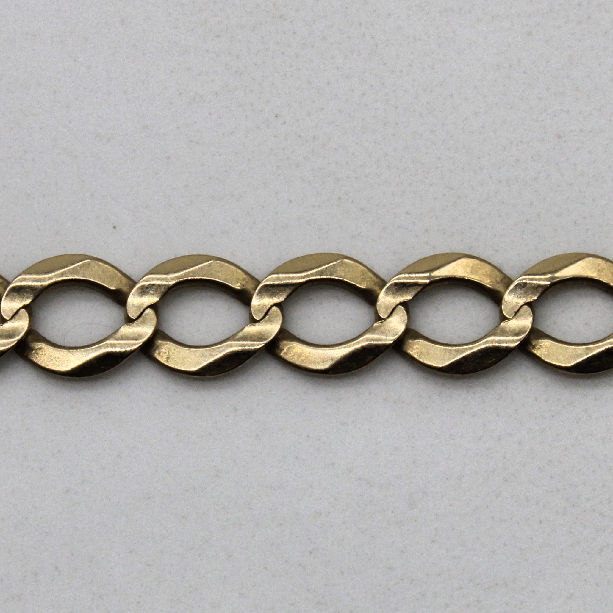 10k Yellow Gold Modified Curb Chain | 27" |