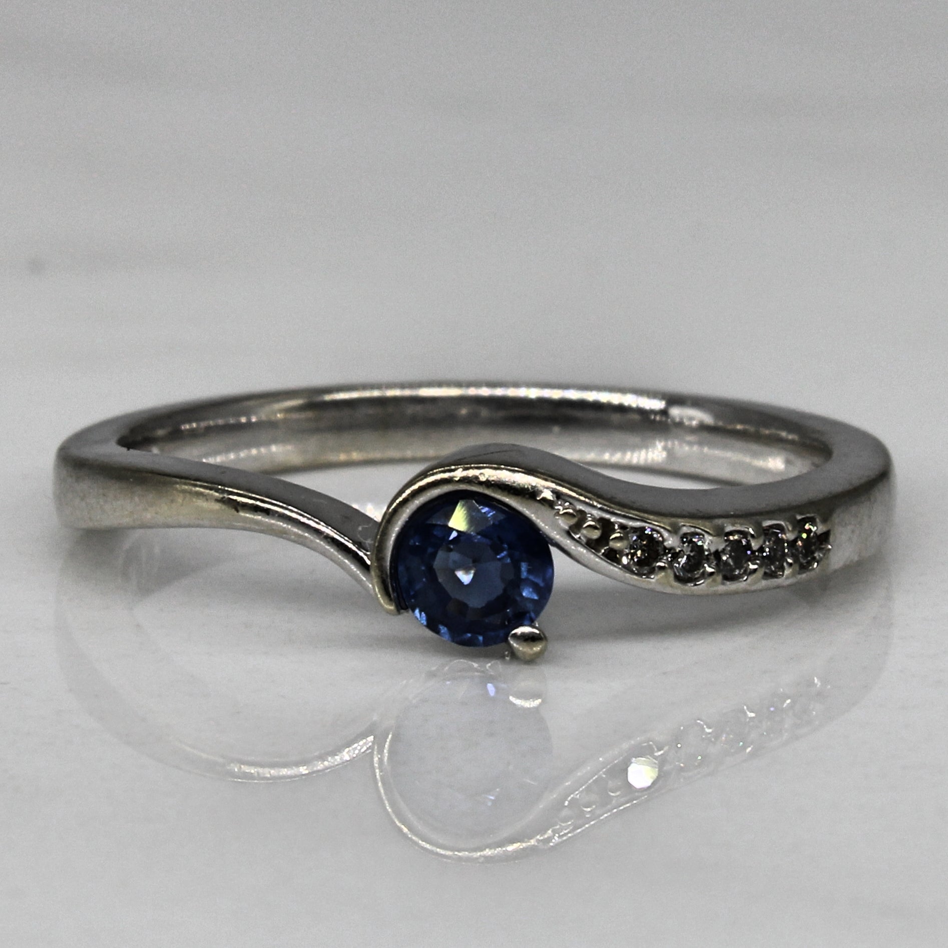 Sapphire & Diamond Contour Band | 0.20ct, 0.03ctw | SZ 6.25 |