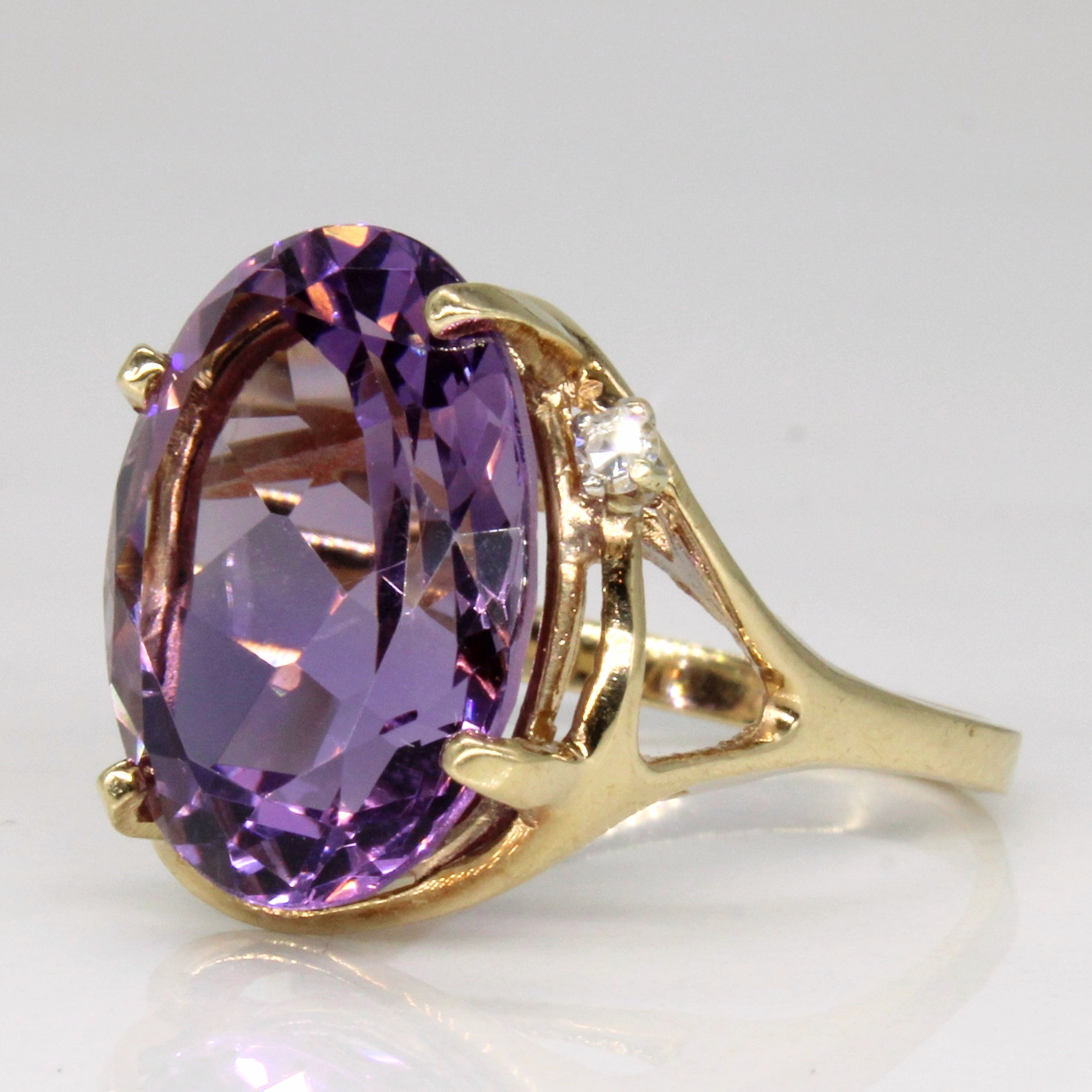 Amethyst & Diamond Cocktail Ring | 7.65ct, 0.03ct | SZ 7 |