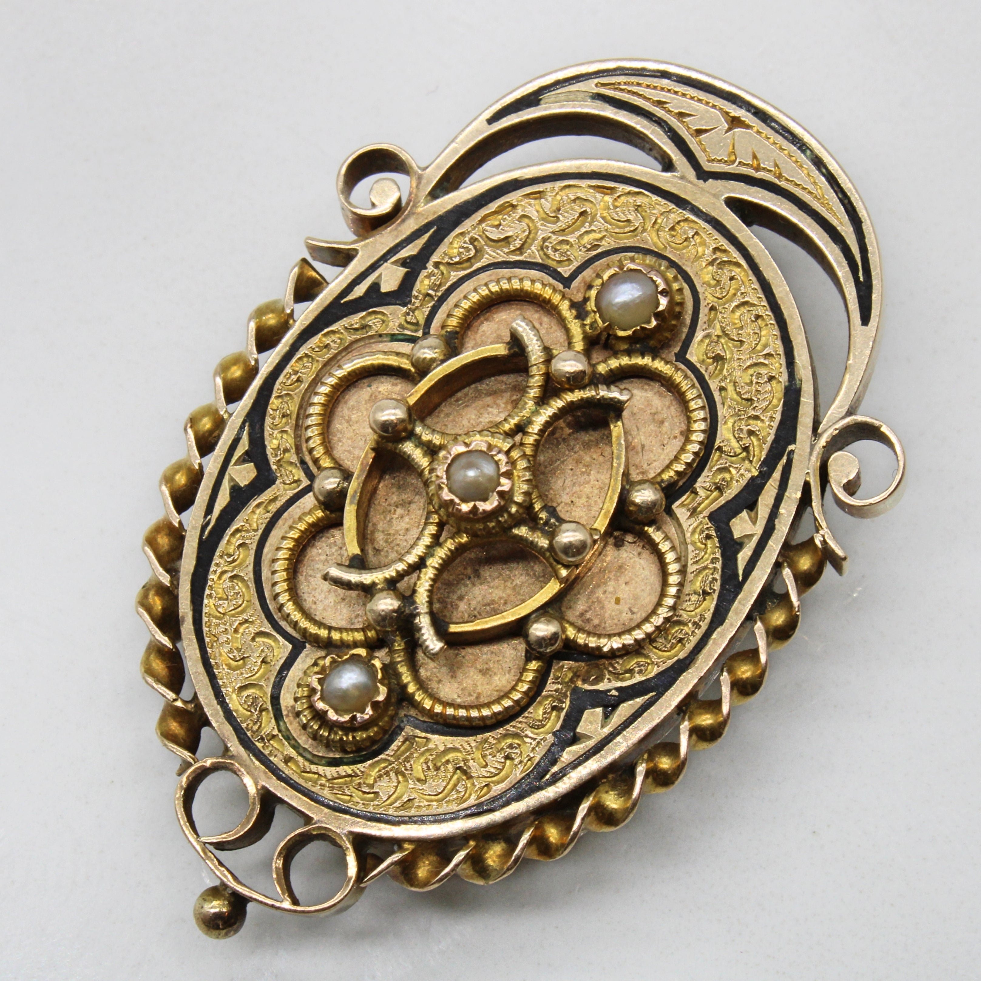 Convertible Victorian Pearl Brooch/Pendant |