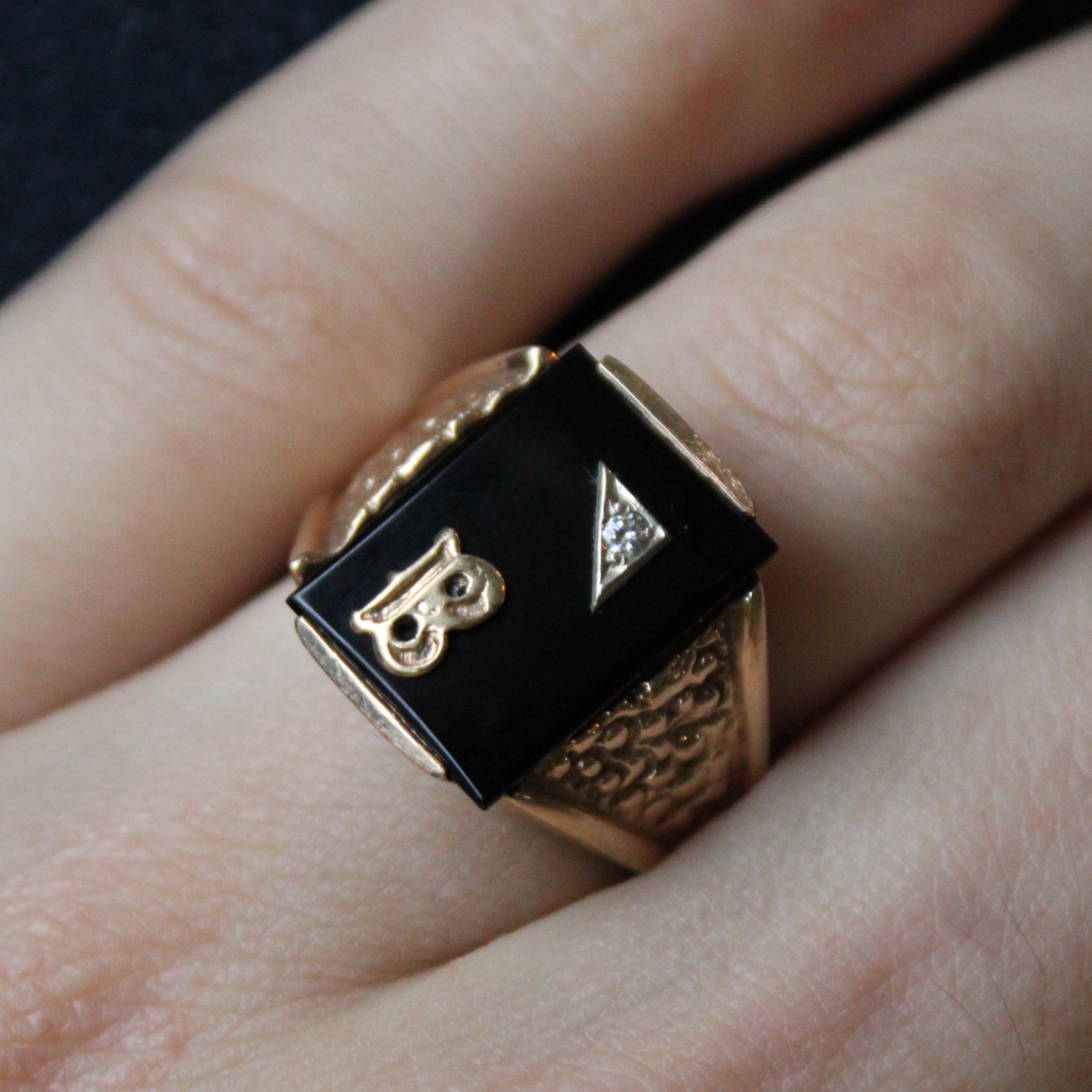 Onyx & Diamond 'B' Initial Ring | 2.40ct, 0.02ct | SZ 7.75 |