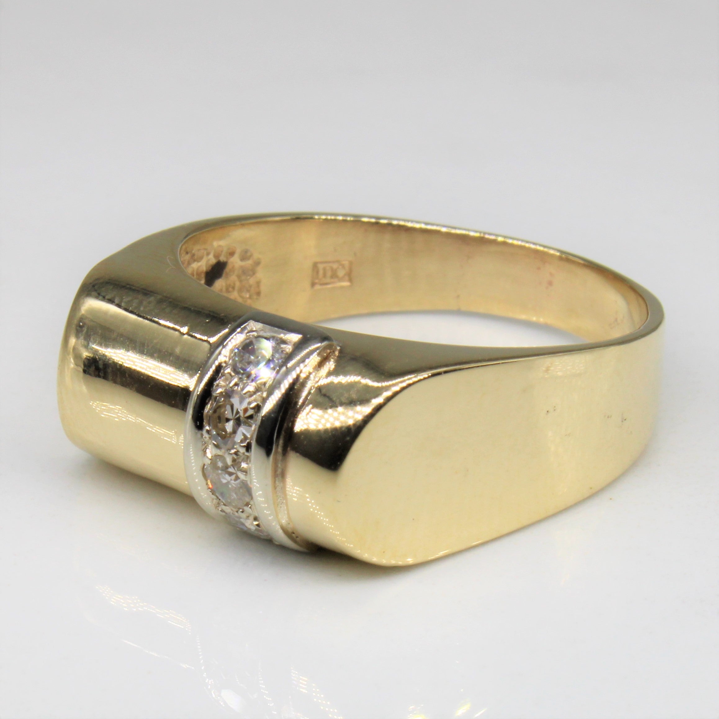 Curved Diamond Ring | 0.16ctw | SZ 9.25 |