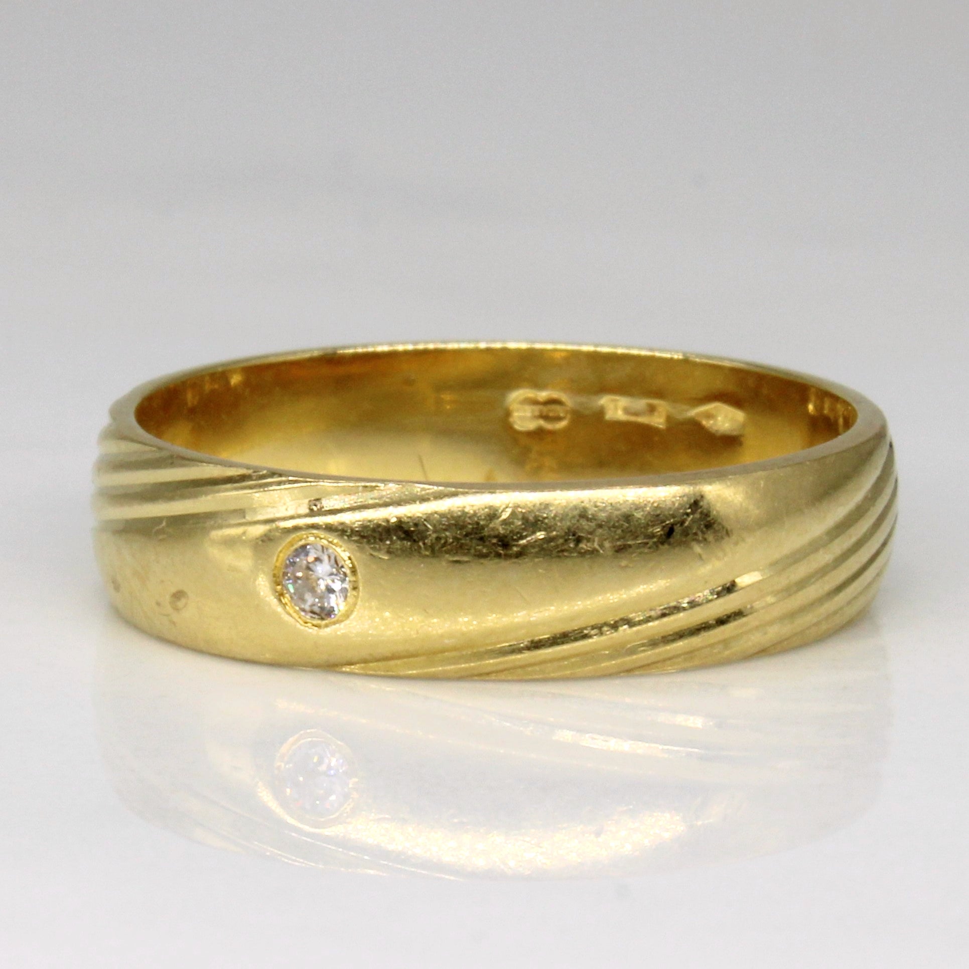 Flush Set Diamond Band | 0.02ct | SZ 7.25 |