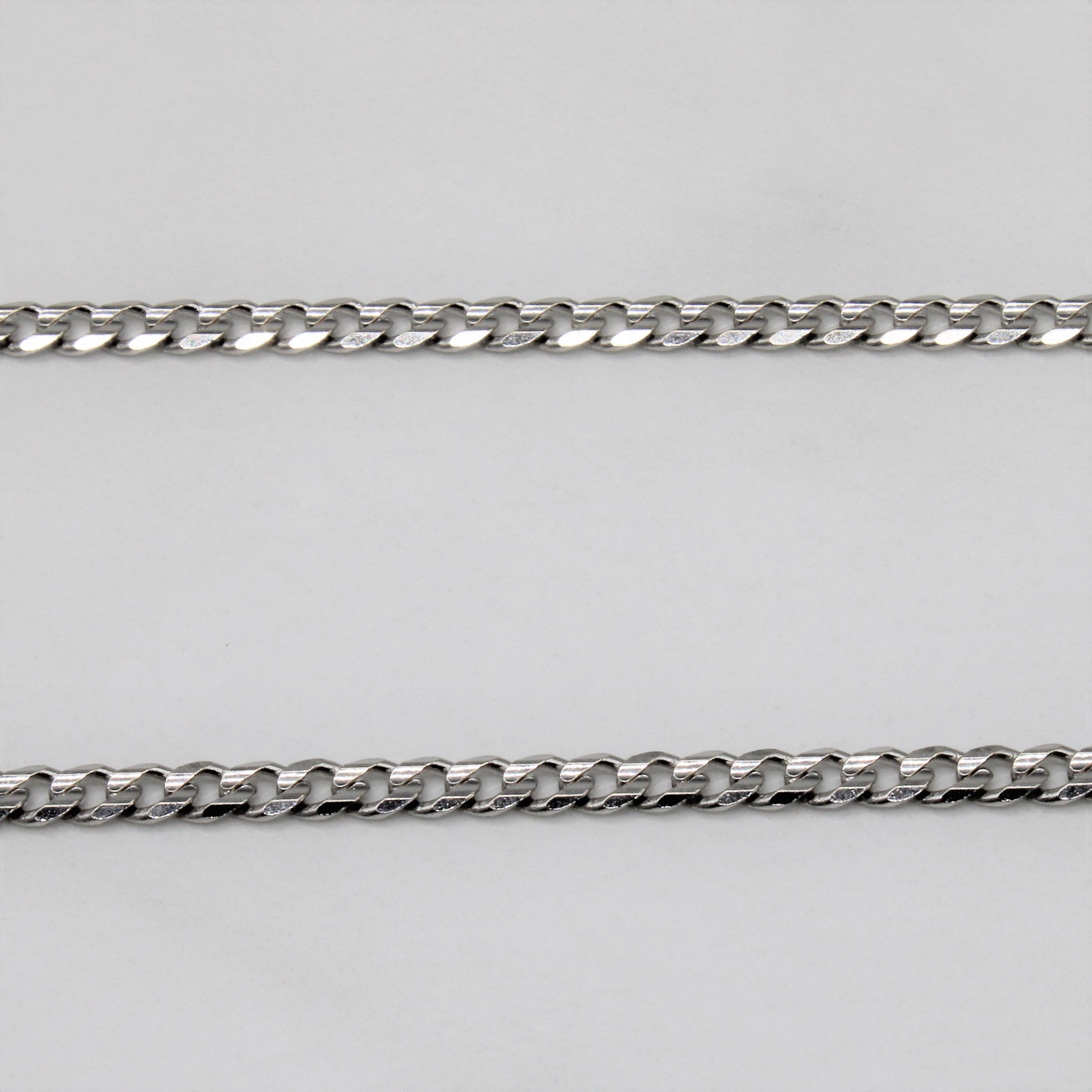 Collier Bouddha en jade glacé | 20,00 ct, 0,57 ct au total | 61 cm |