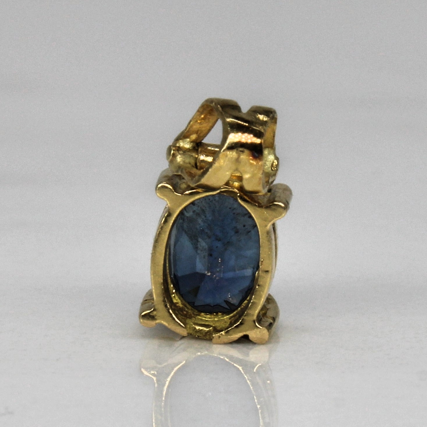 Solitaire Oval Sapphire Earrings & Pendant Set | 2.25ctw |
