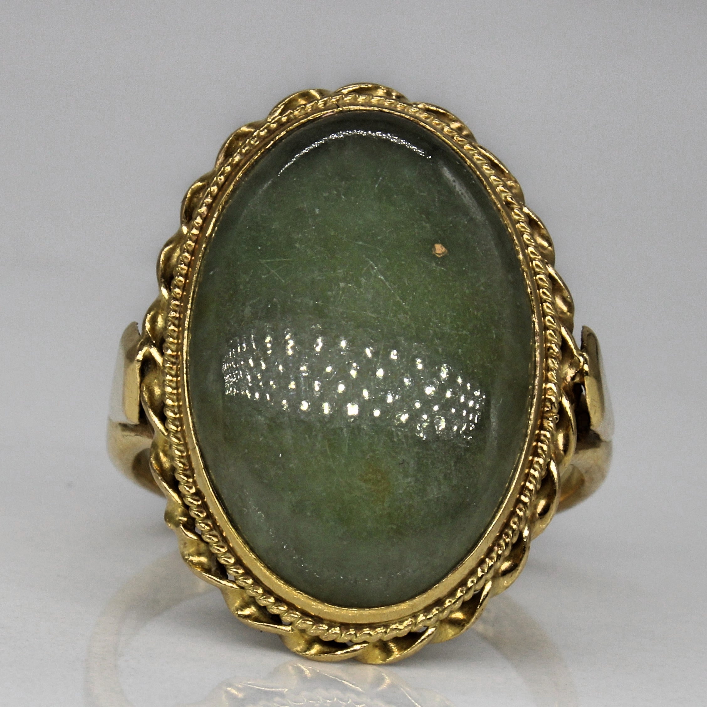 Jadeite Cocktail 18k Ring | 11.40ct | SZ 8 |