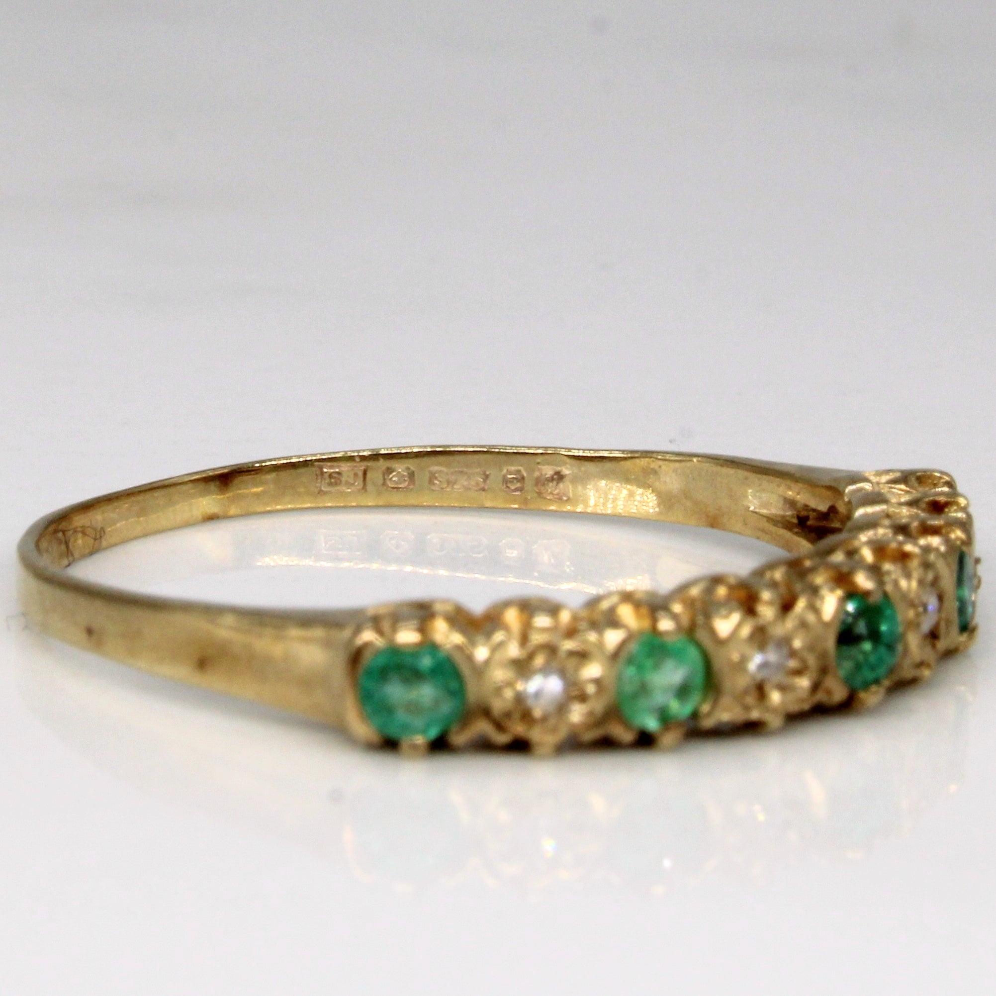1986 London Emerald & Diamond Ring | 0.12ctw, 0.02ctw | SZ 7.75 |