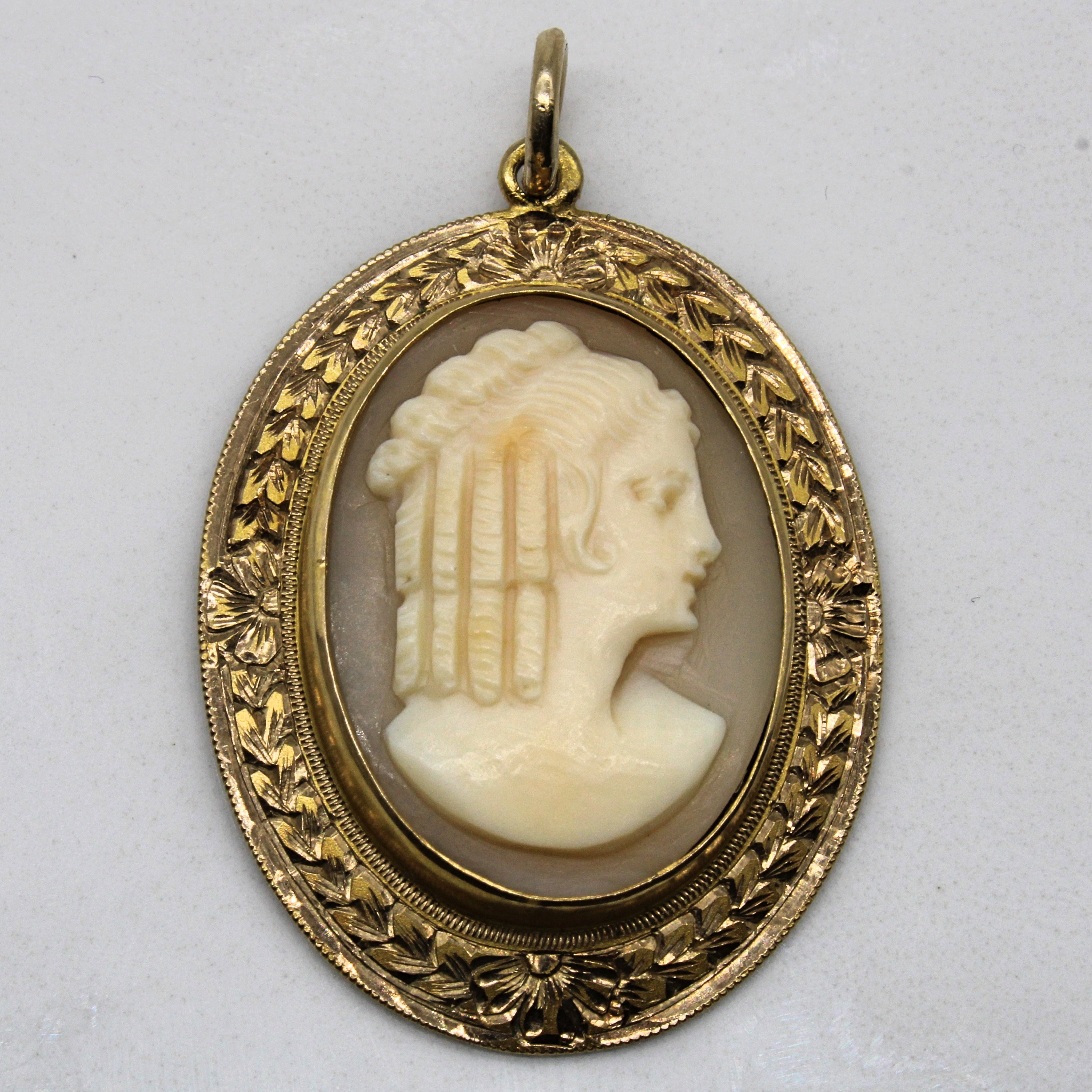 Seashell Cameo 10k Pendant | 7.00ct |