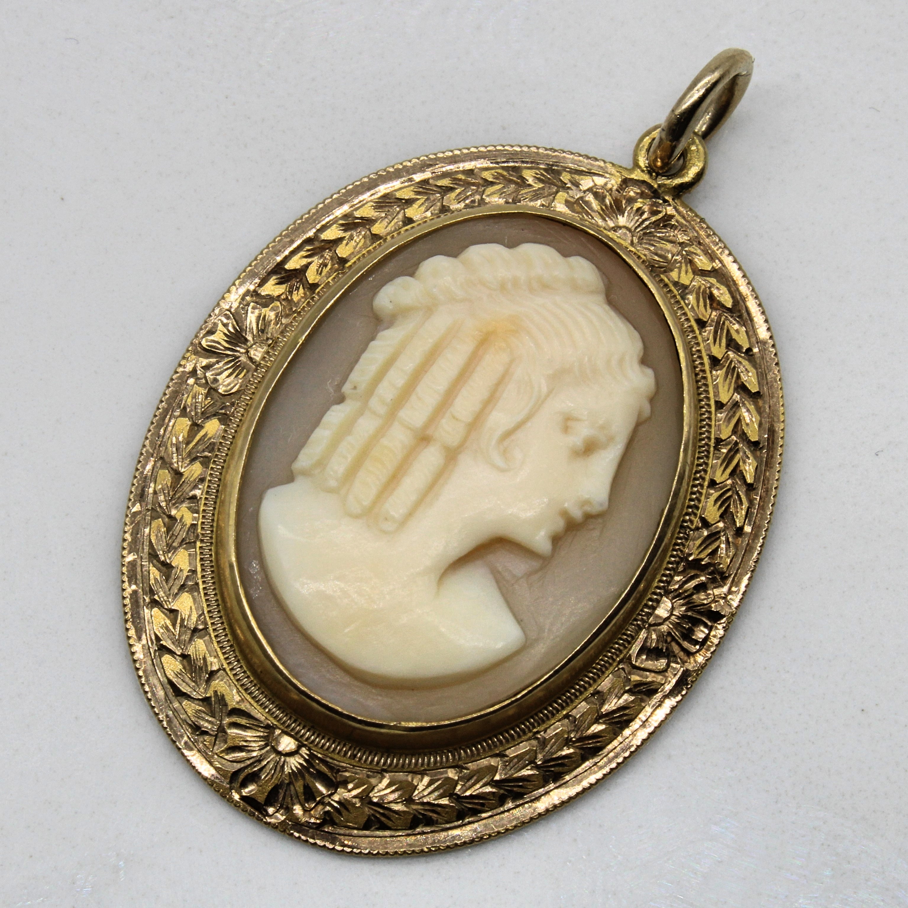 Seashell Cameo 10k Pendant | 7.00ct |