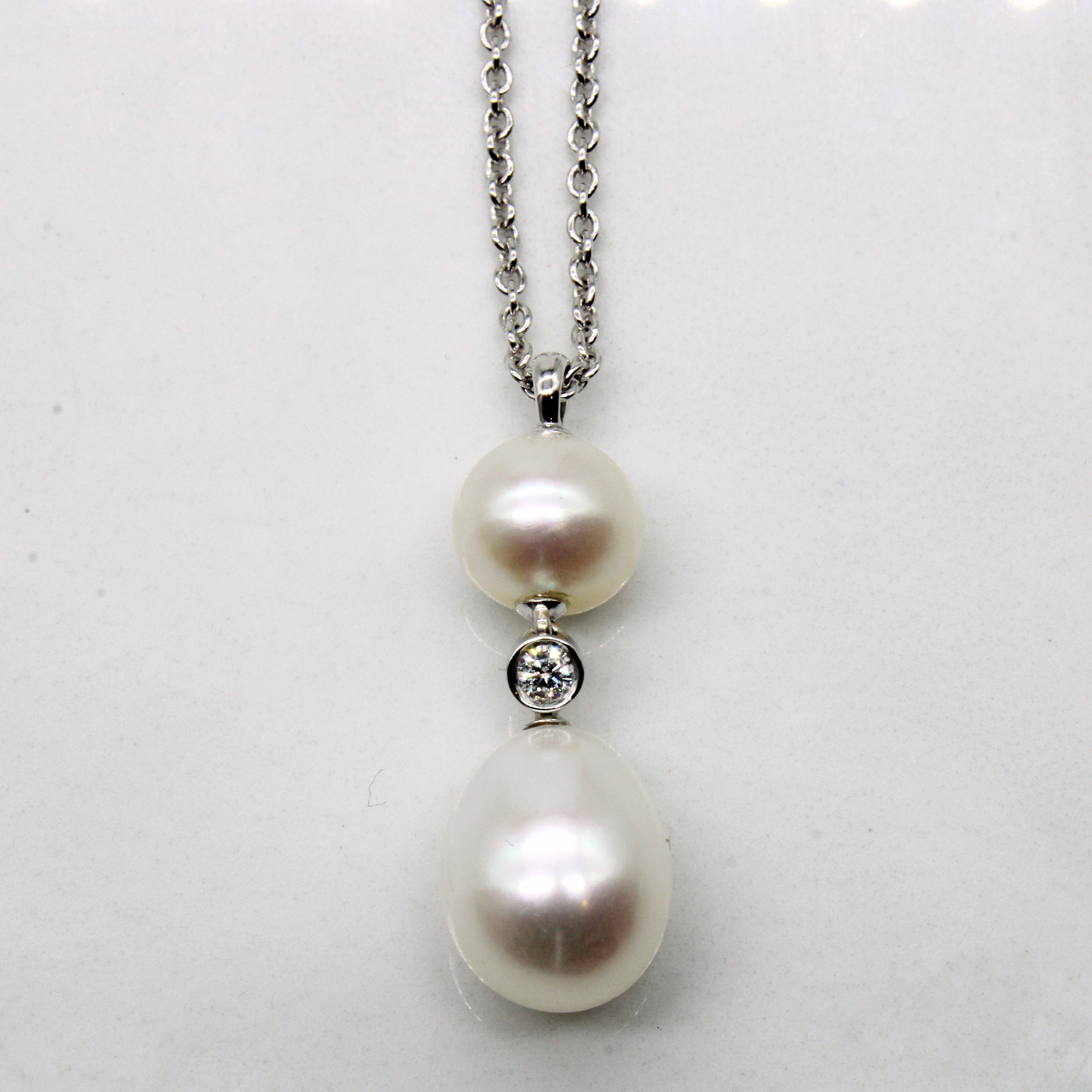 Ensemble boucles d'oreilles et collier Birks en diamants et perles | 0,15 ct | 40,6 cm |