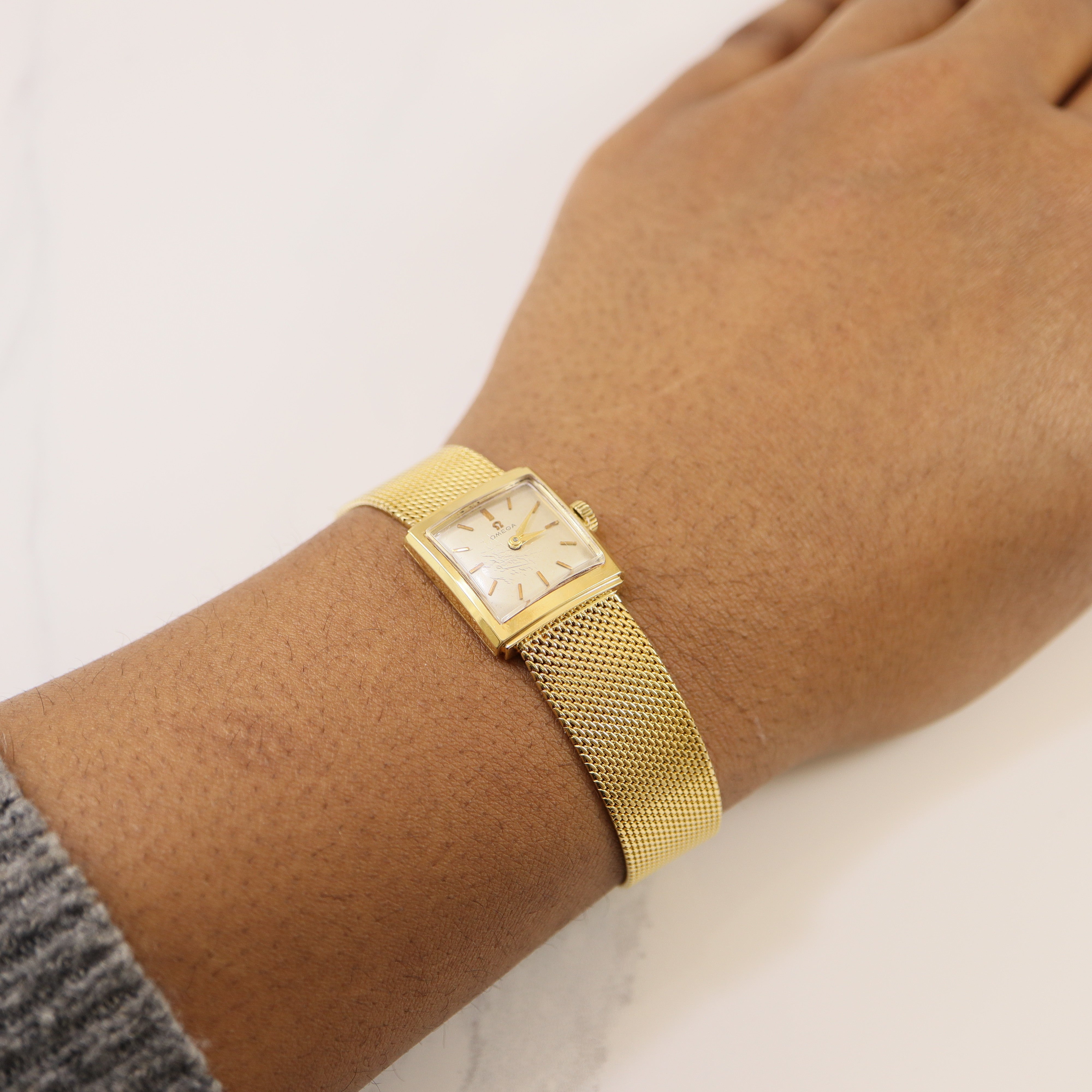 'Omega' 1960s Woven Gold Watch | 6.5" |
