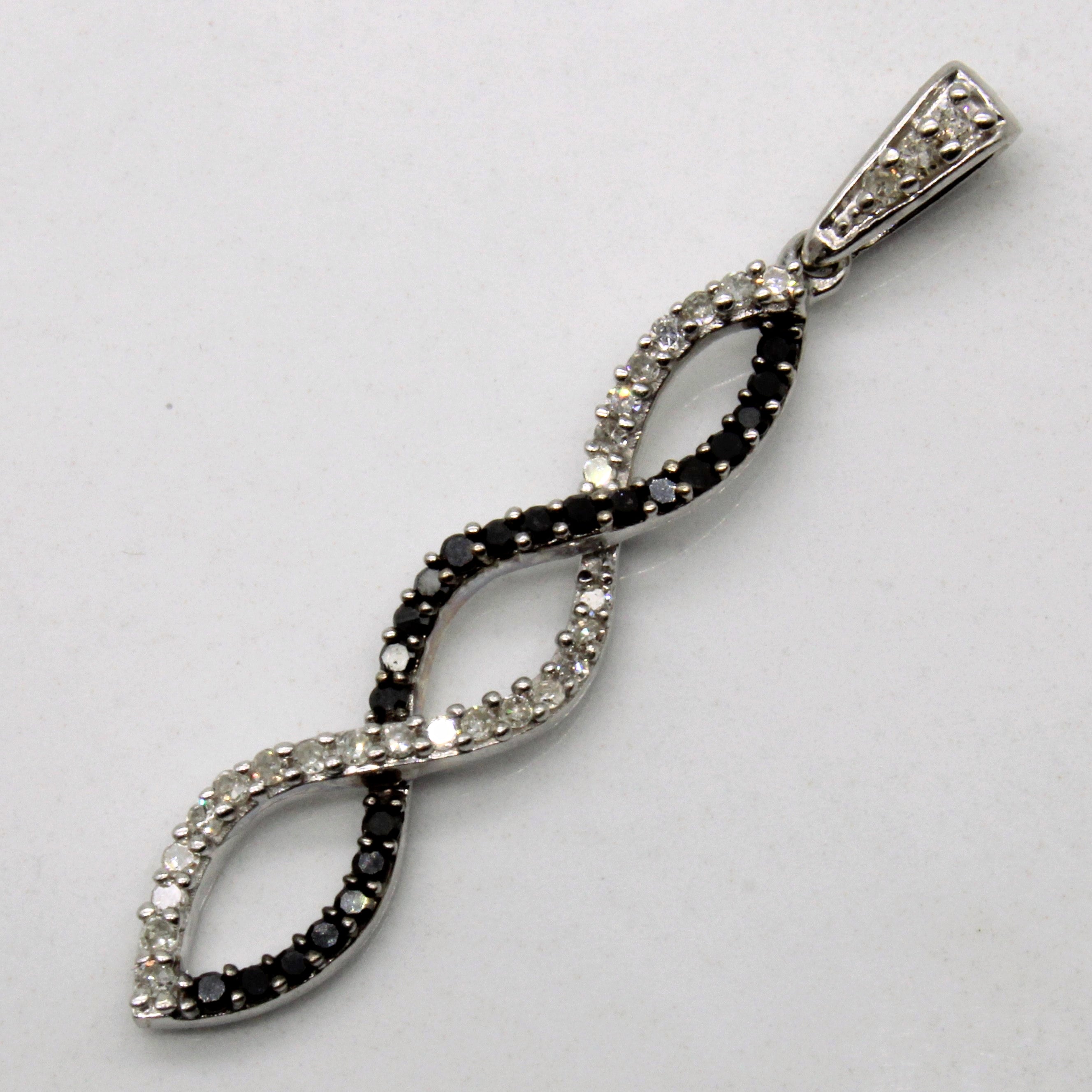 Diamond Overlapped Pendant | 0.15ctw |