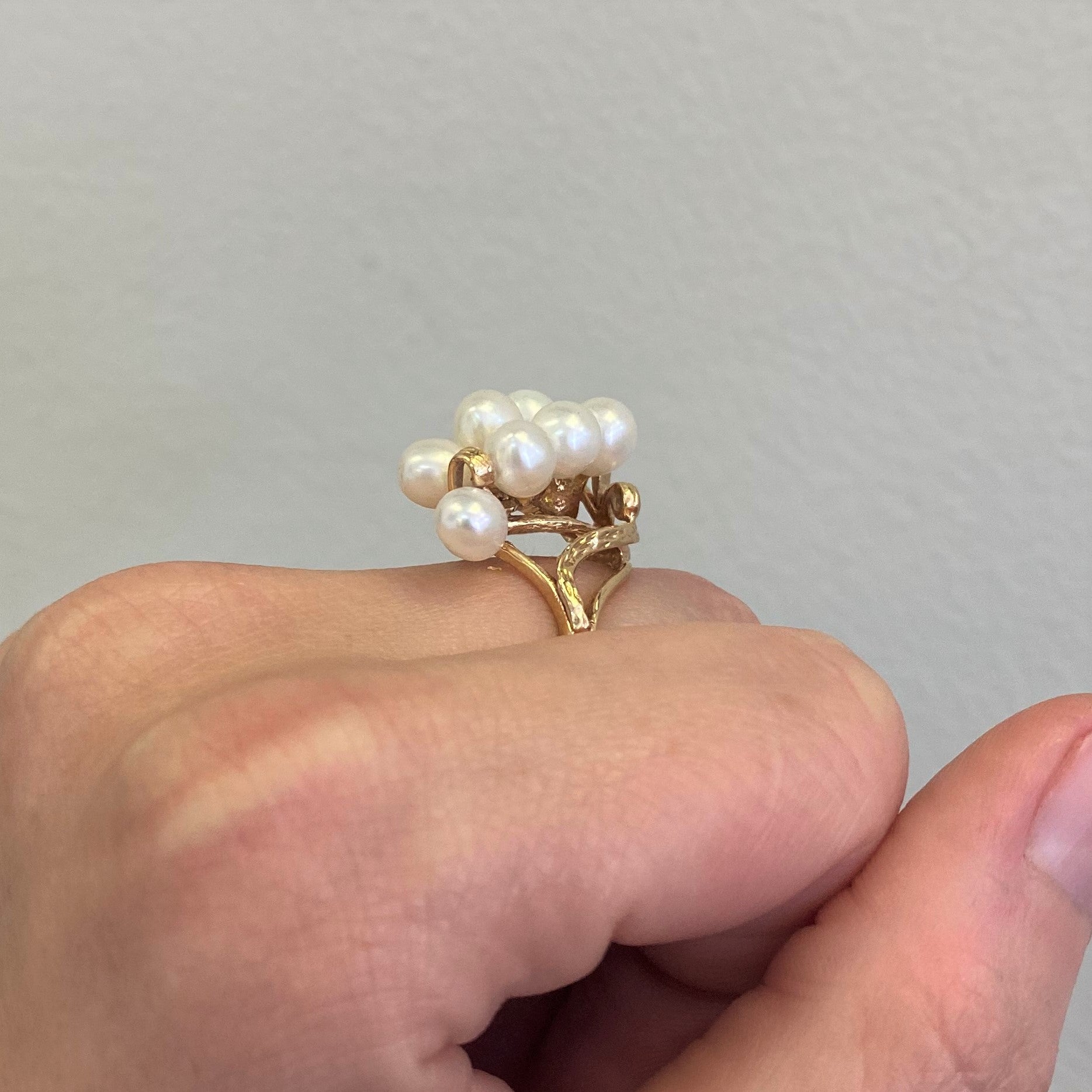 Pearl Cluster Cocktail Ring | 11.00ctw | SZ 6.5 |