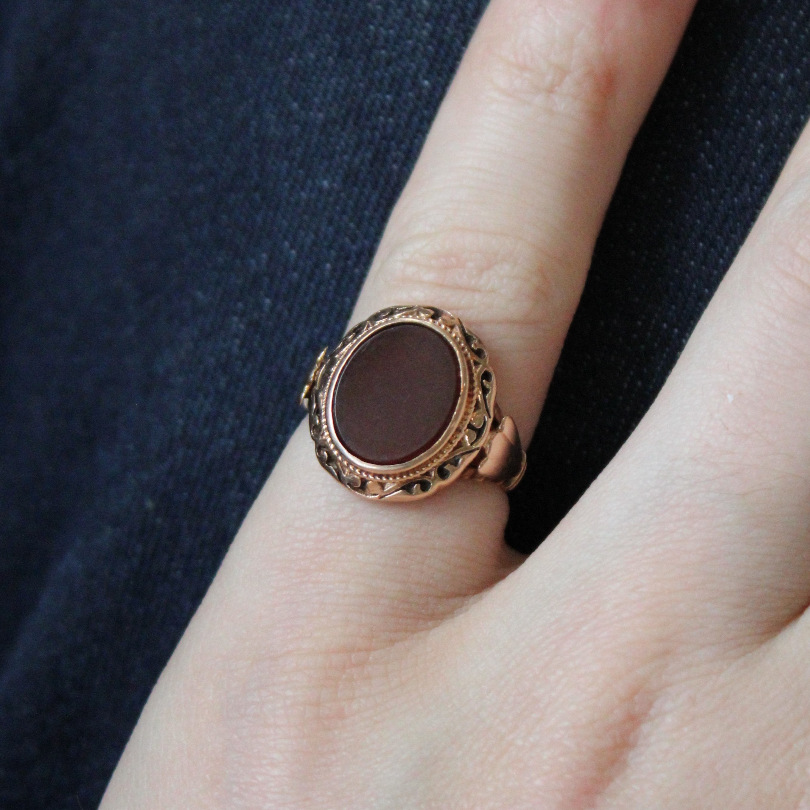 Vintage Hungarian Carnelian Cocktail Ring | 1.15ct | SZ 4.75 |