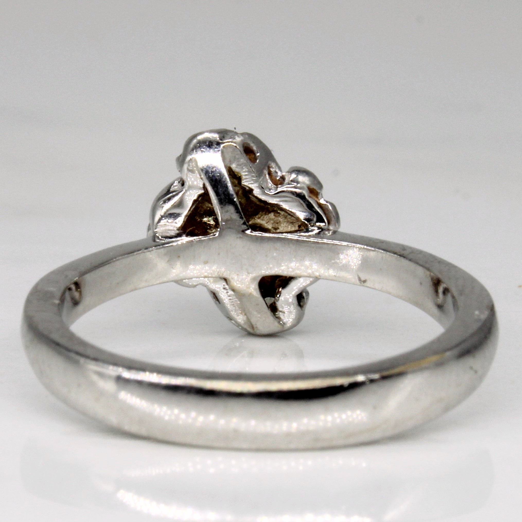Diamond Knot Ring | 0.03ctw | SZ 6.5 |