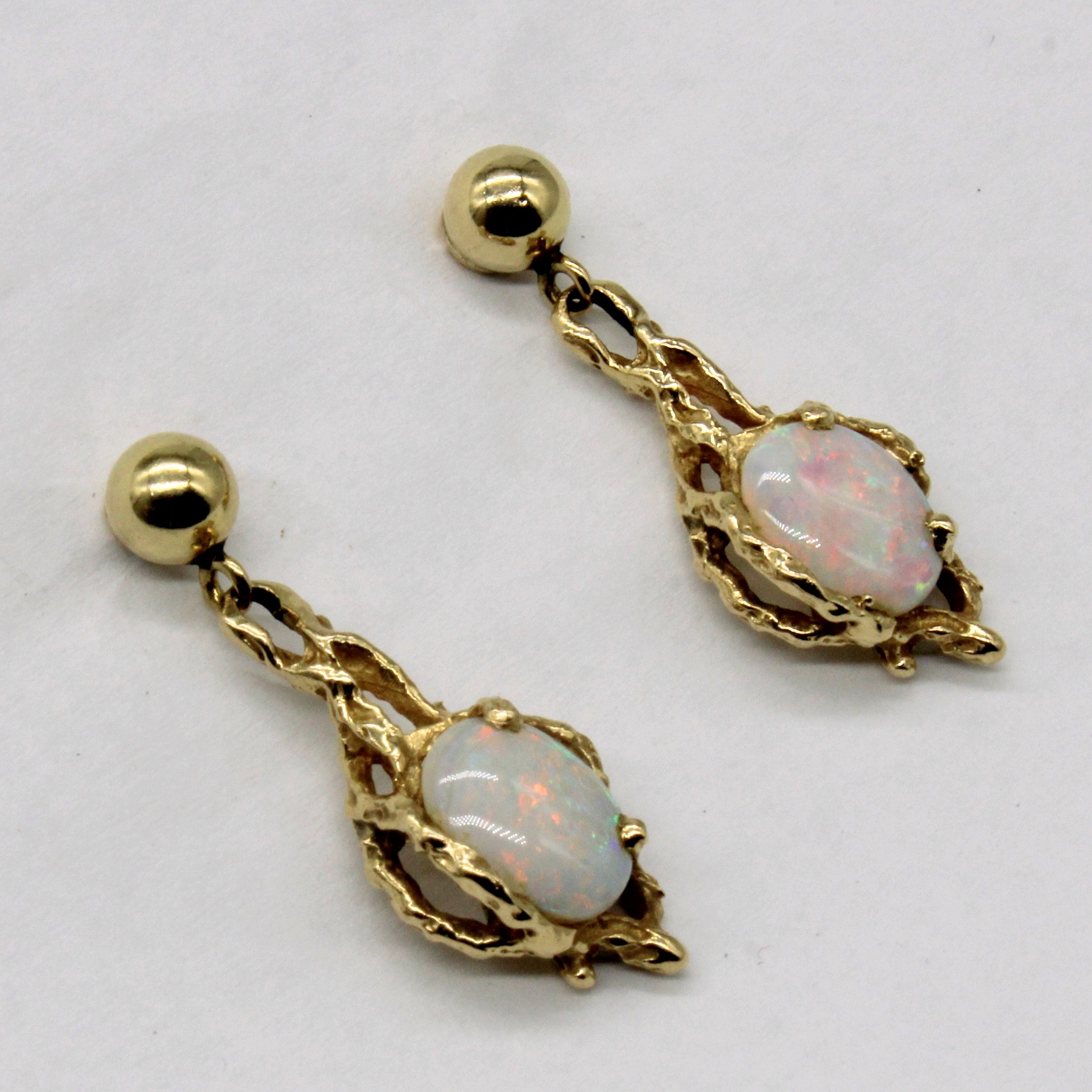 Boucles d'oreilles pendantes en opale | 1,50 ct |