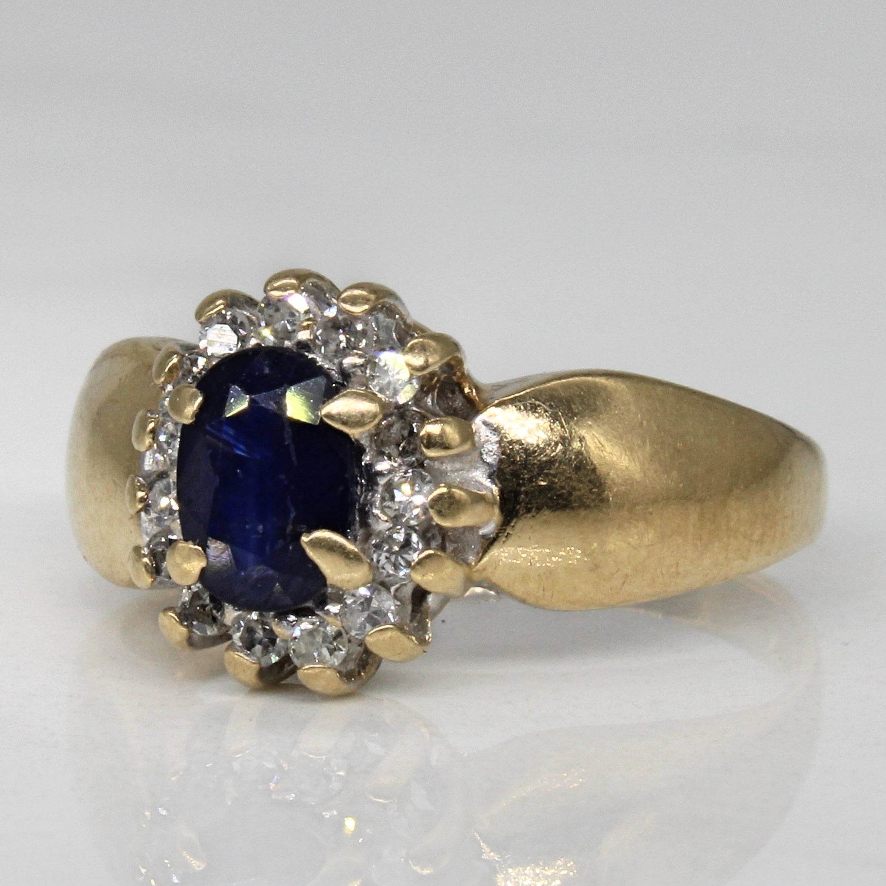 Sapphire & Diamond Cocktail Ring | 0.32ct, 0.15ctw | SZ 5 |
