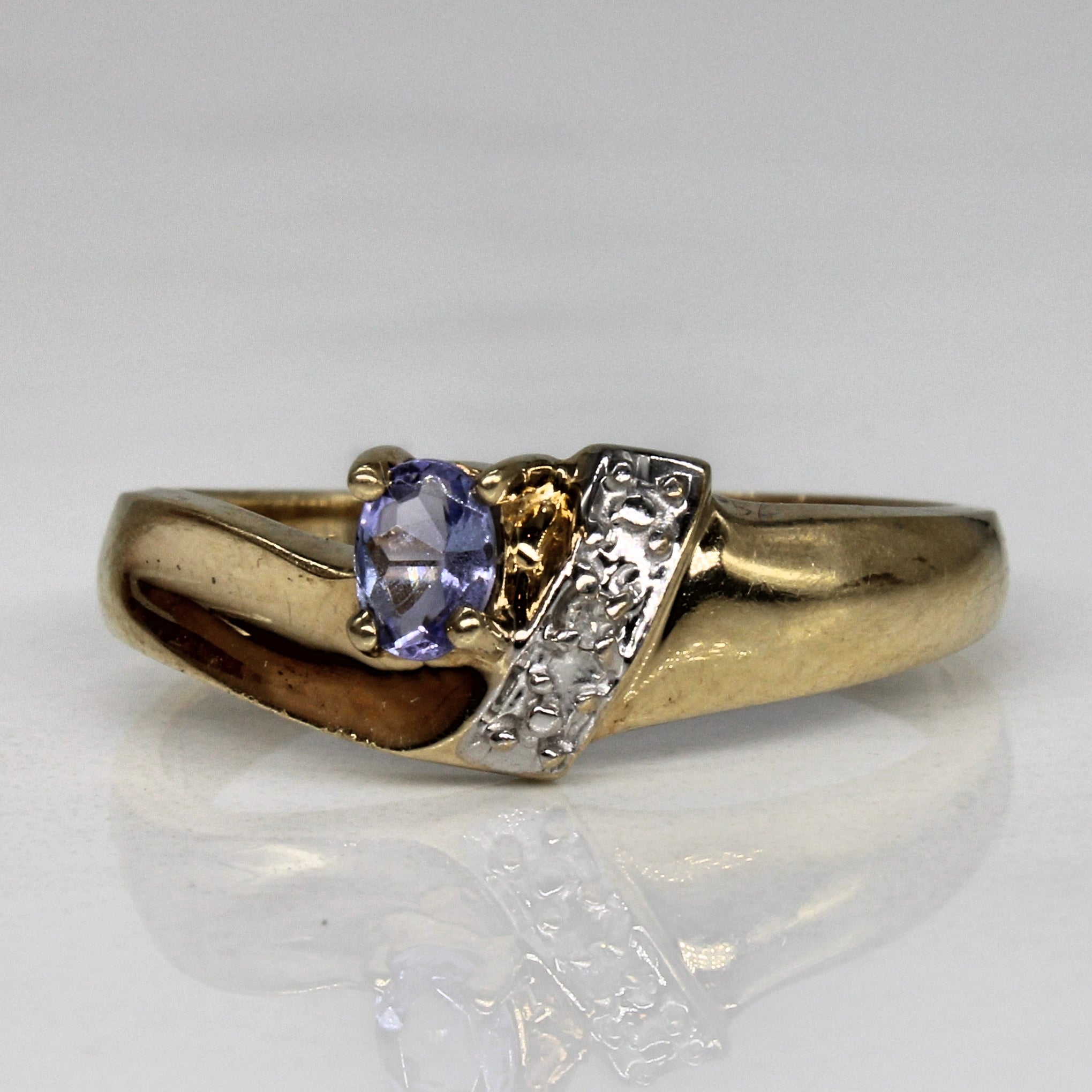Tanzanite & Diamond Ring | 0.12ct, 0.01ct | SZ 7 |