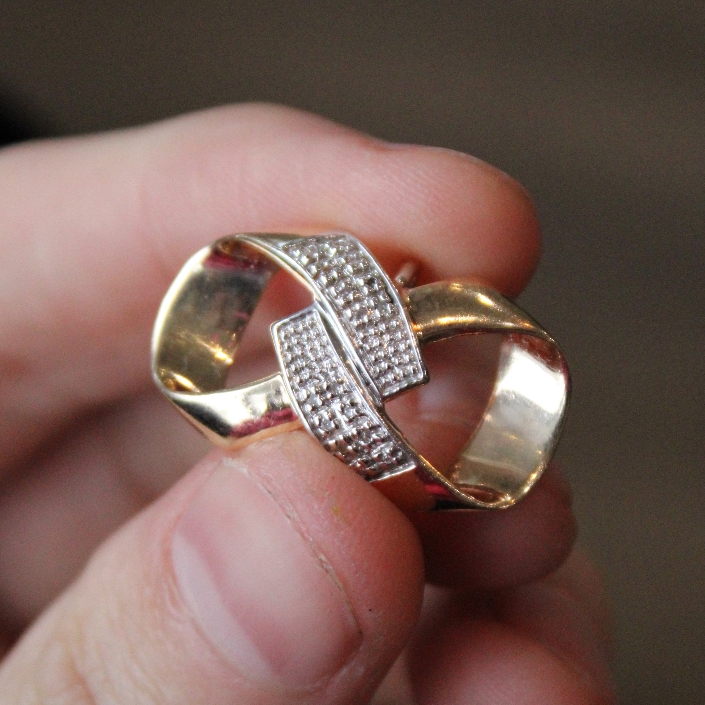 Diamond Infinity Ribbon Pendant | 0.03ctw |
