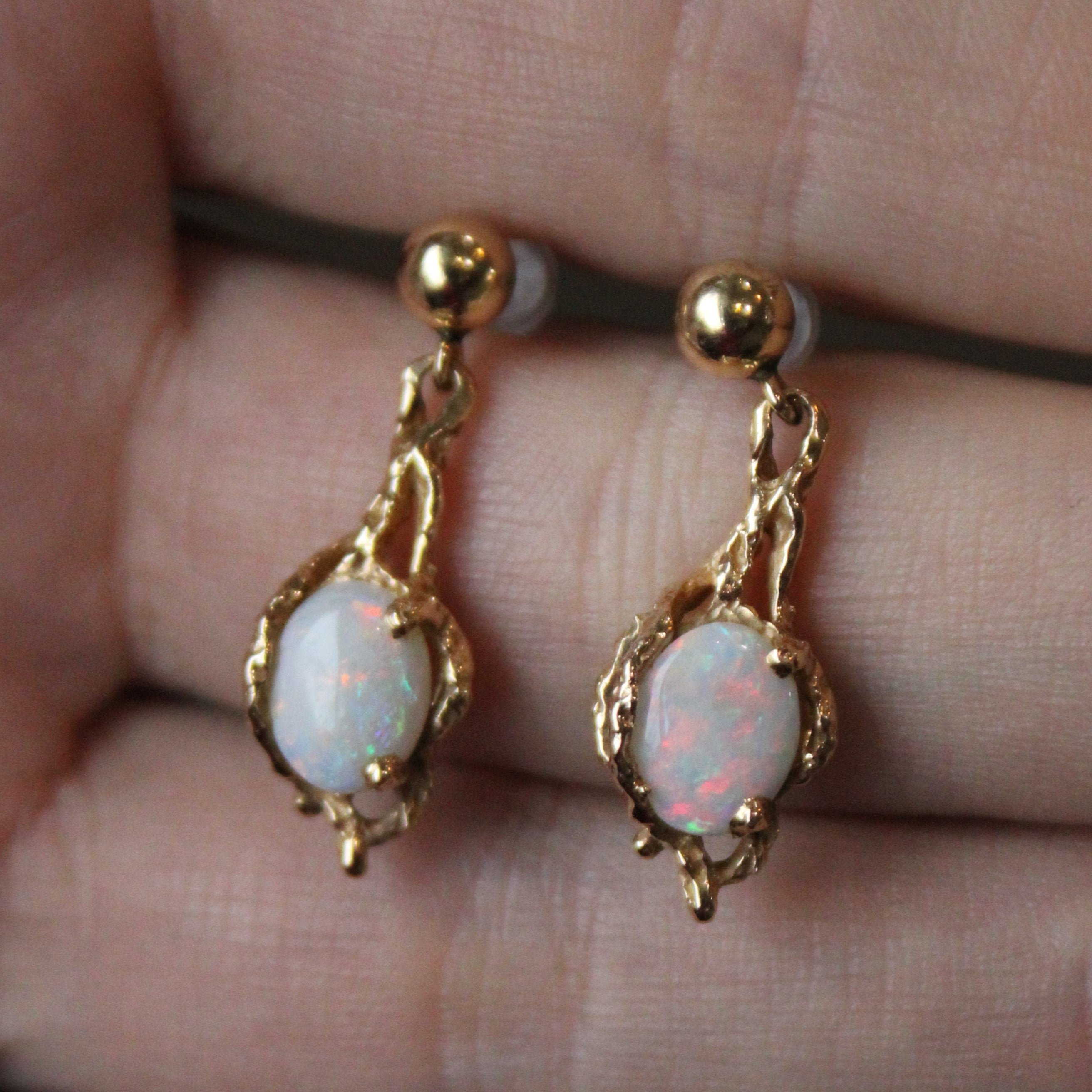 Boucles d'oreilles pendantes en opale | 1,50 ct |