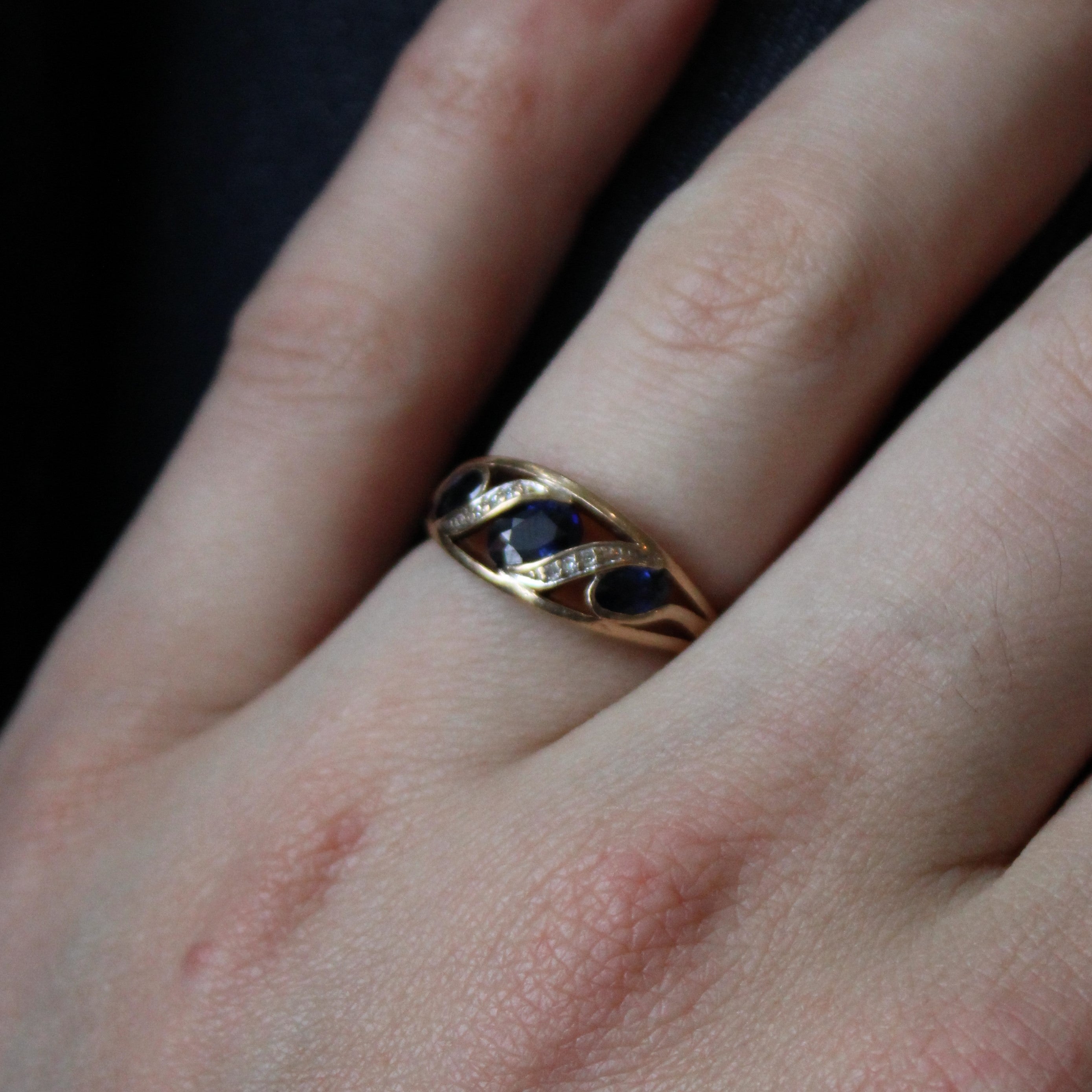 Synthetic Sapphire & Diamond Cross Over Ring | 1.10ctw, 0.02ctw | SZ 7 |