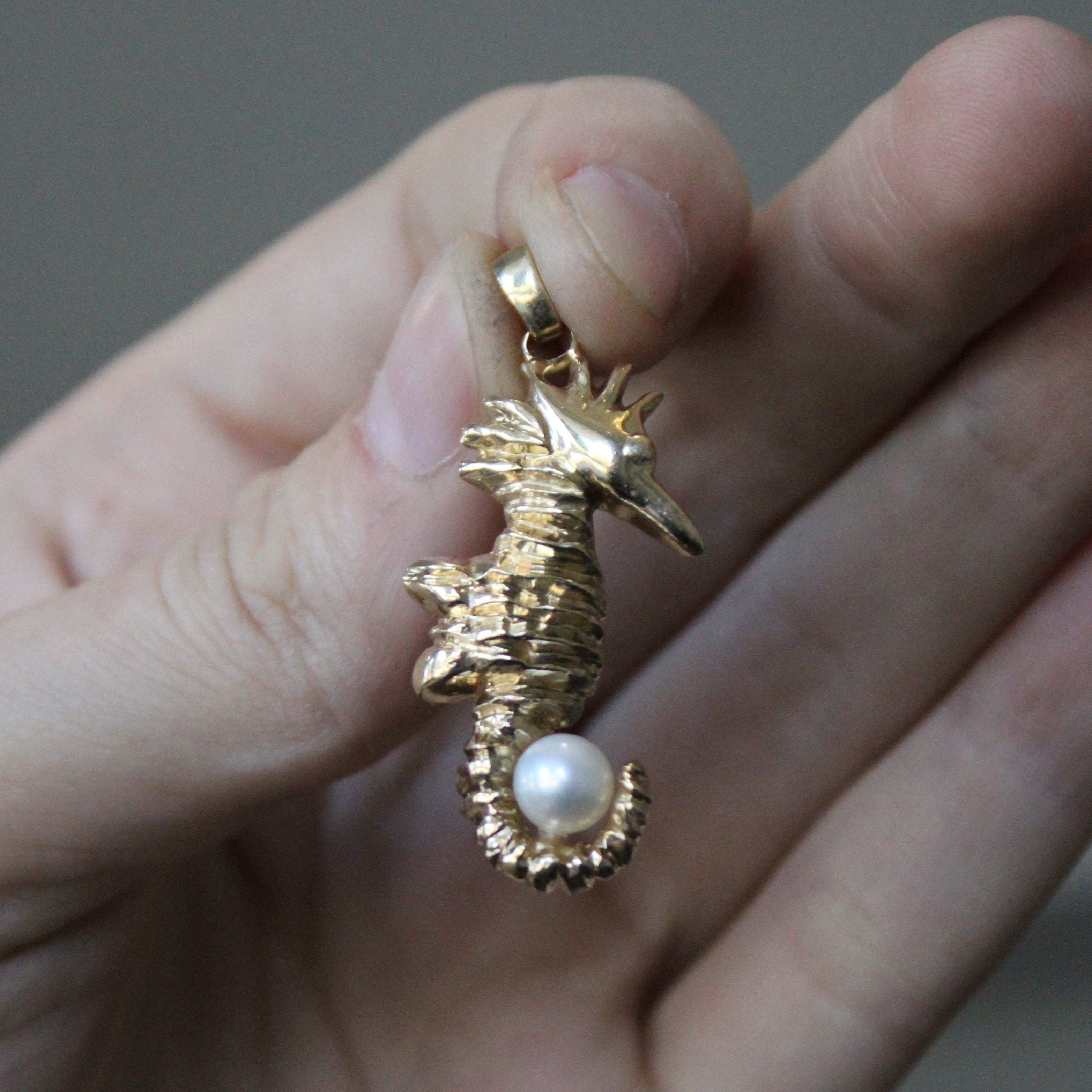 Pearl Seahorse Pendant |