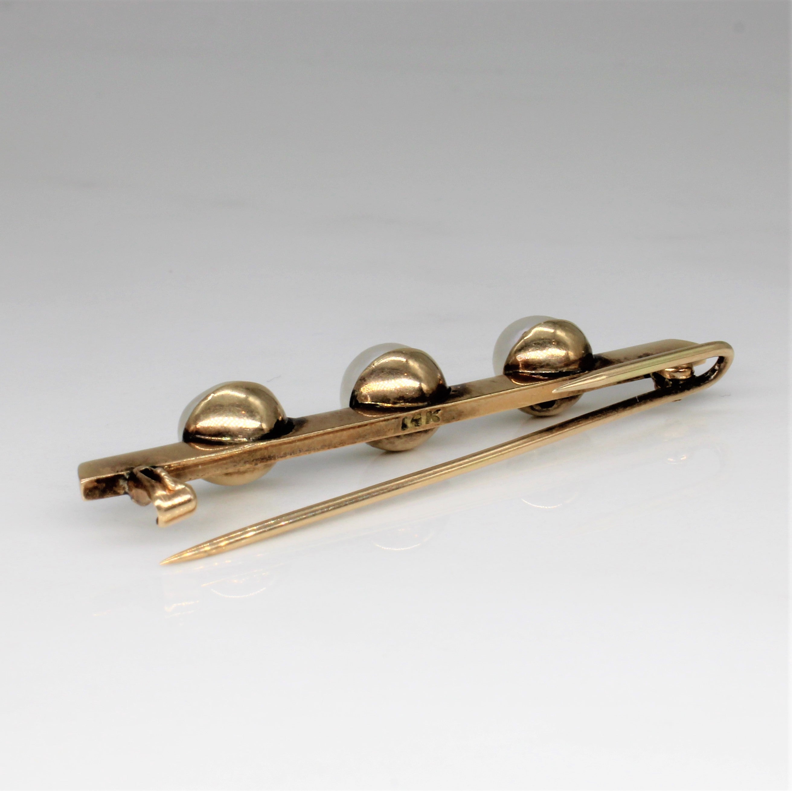 Three Pearl Bar Brooch |
