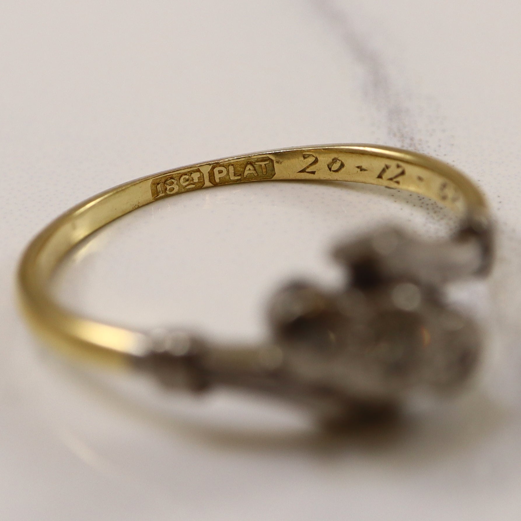 1950s Diamond Bypass Ring | 0.09ctw | SZ 8 |