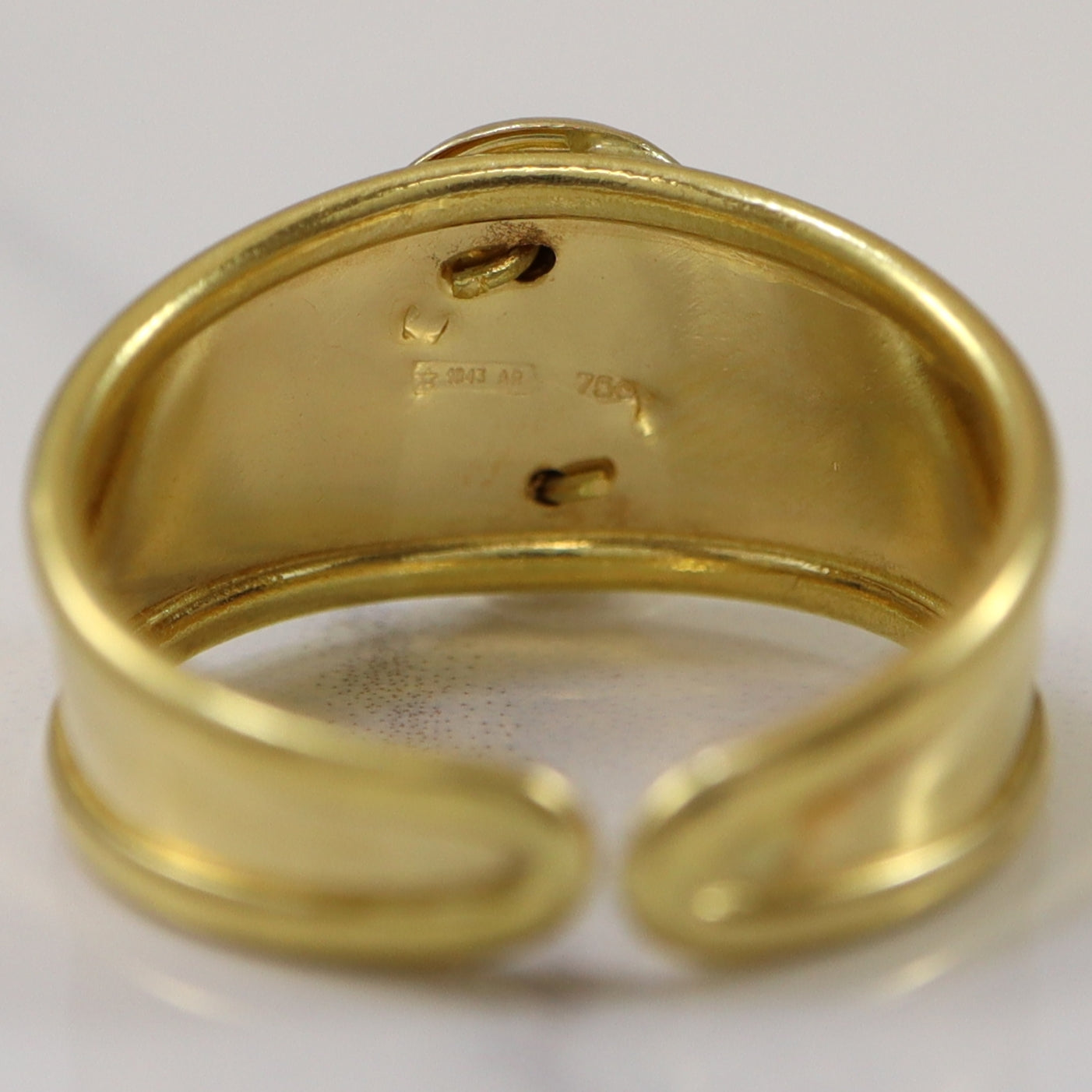 Yellow Gold Adjustable Cameo Ring | SZ 7.5 |