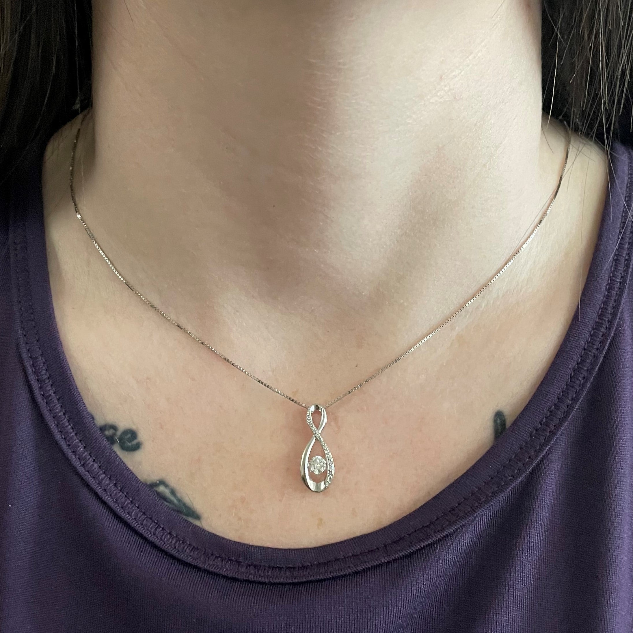 Hanging Diamond Drop Pendant Necklace | 0.34ctw | 18"|