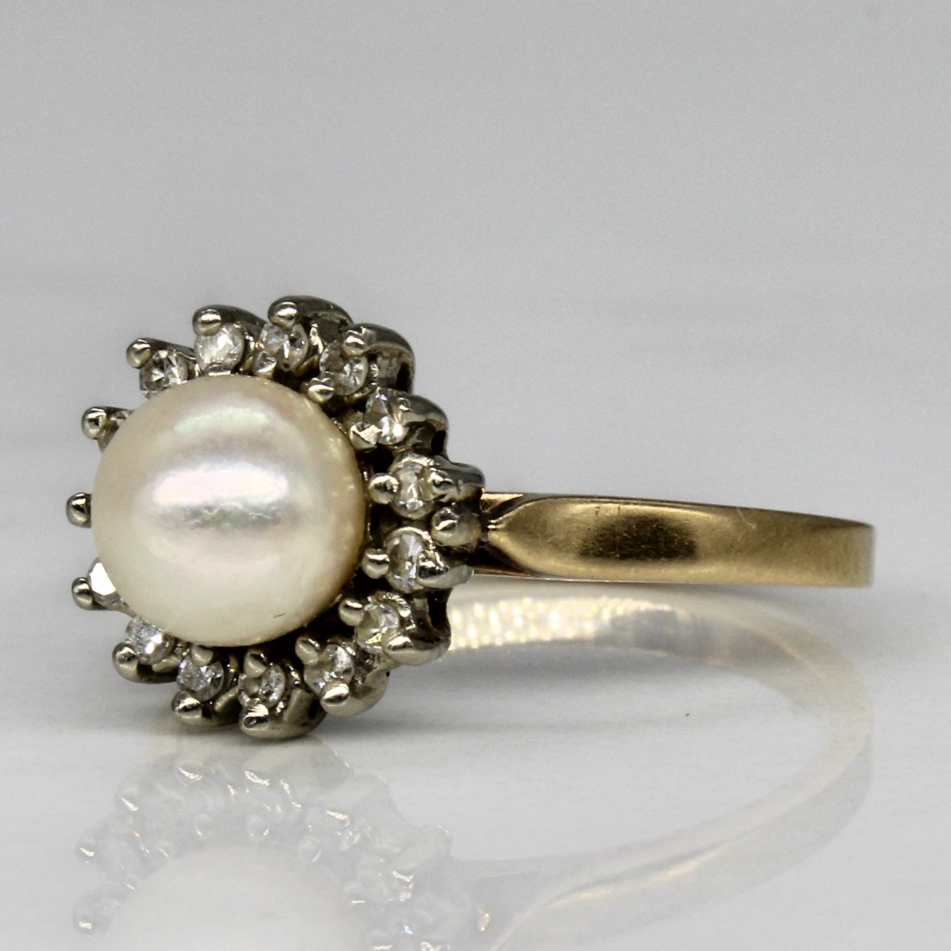 Pearl & Diamond Cocktail Ring | 0.15ctw | SZ 6.25 |