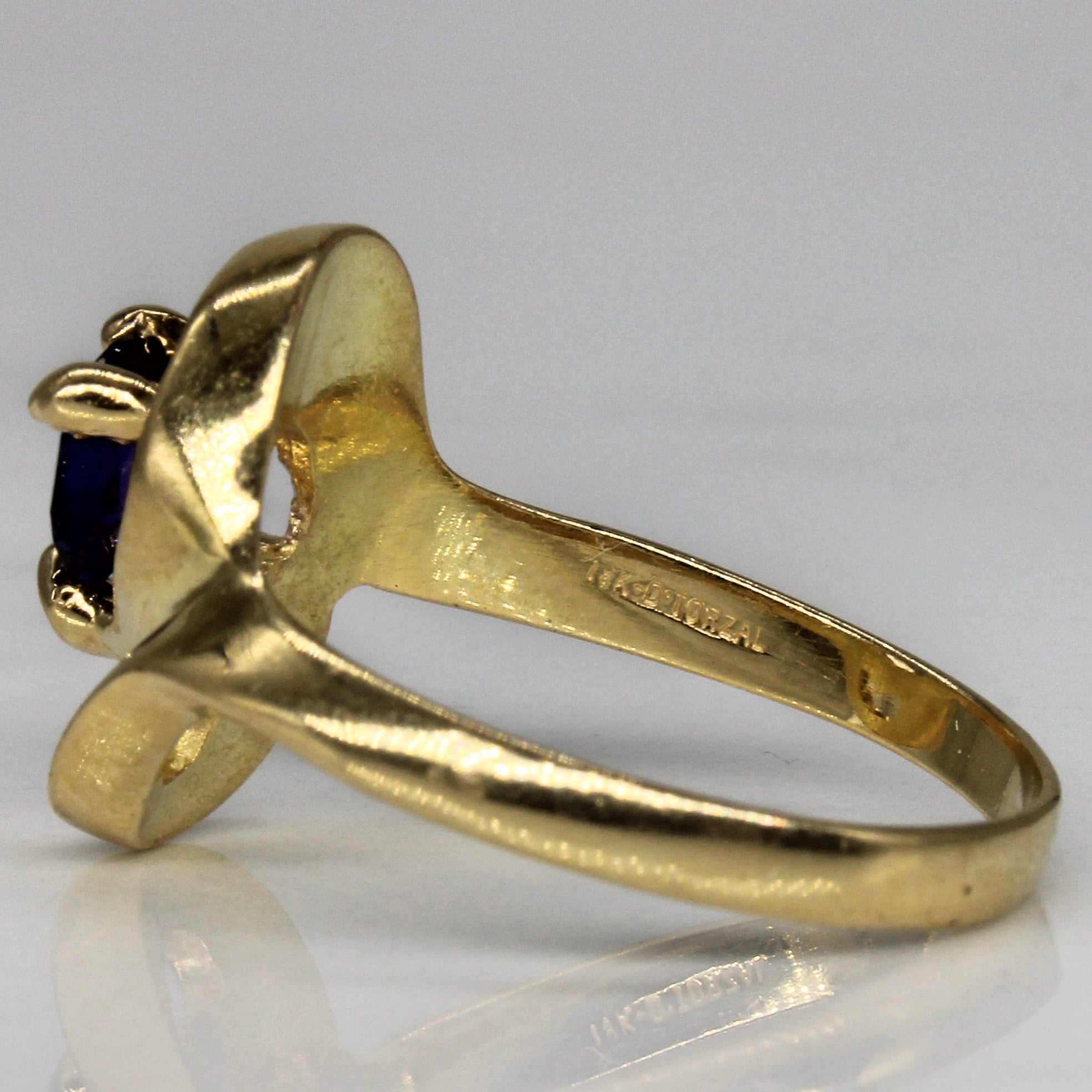 Synthetic Purple Sapphire Abstract Ring | 0.36ct | SZ 7 |