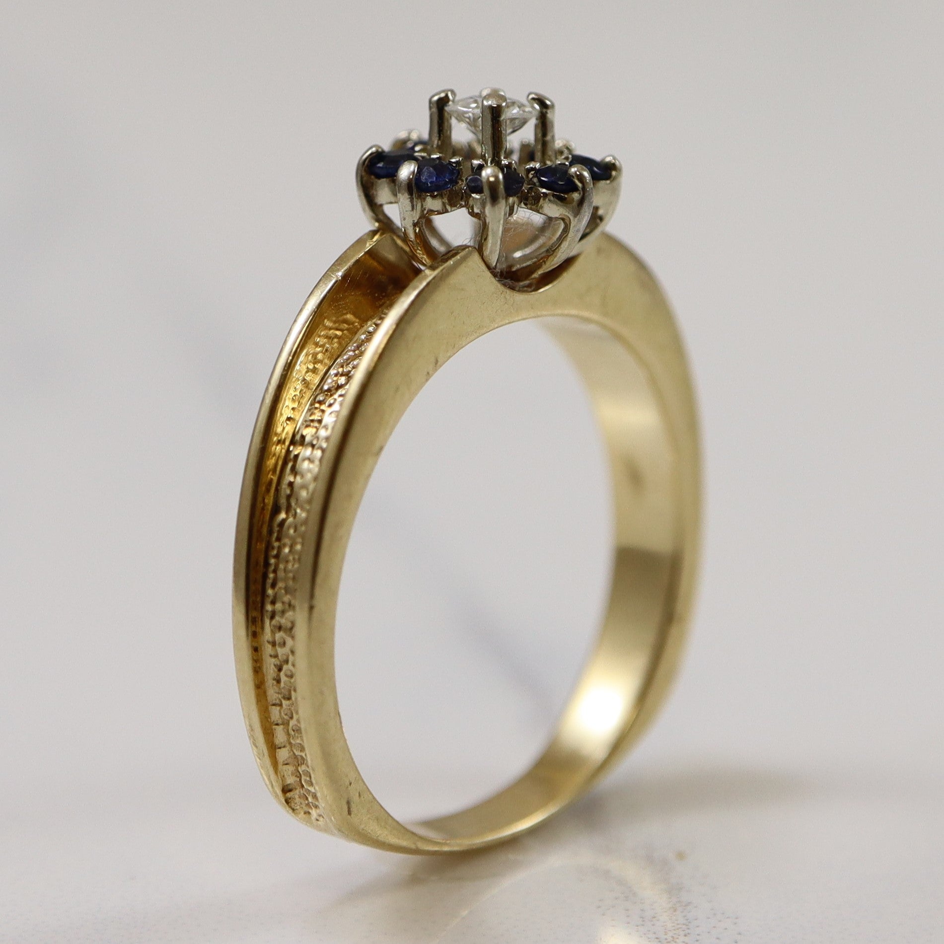 Diamond & Sapphire Flower Ring | 0.11ct, 0.50ctw | SZ 8 |