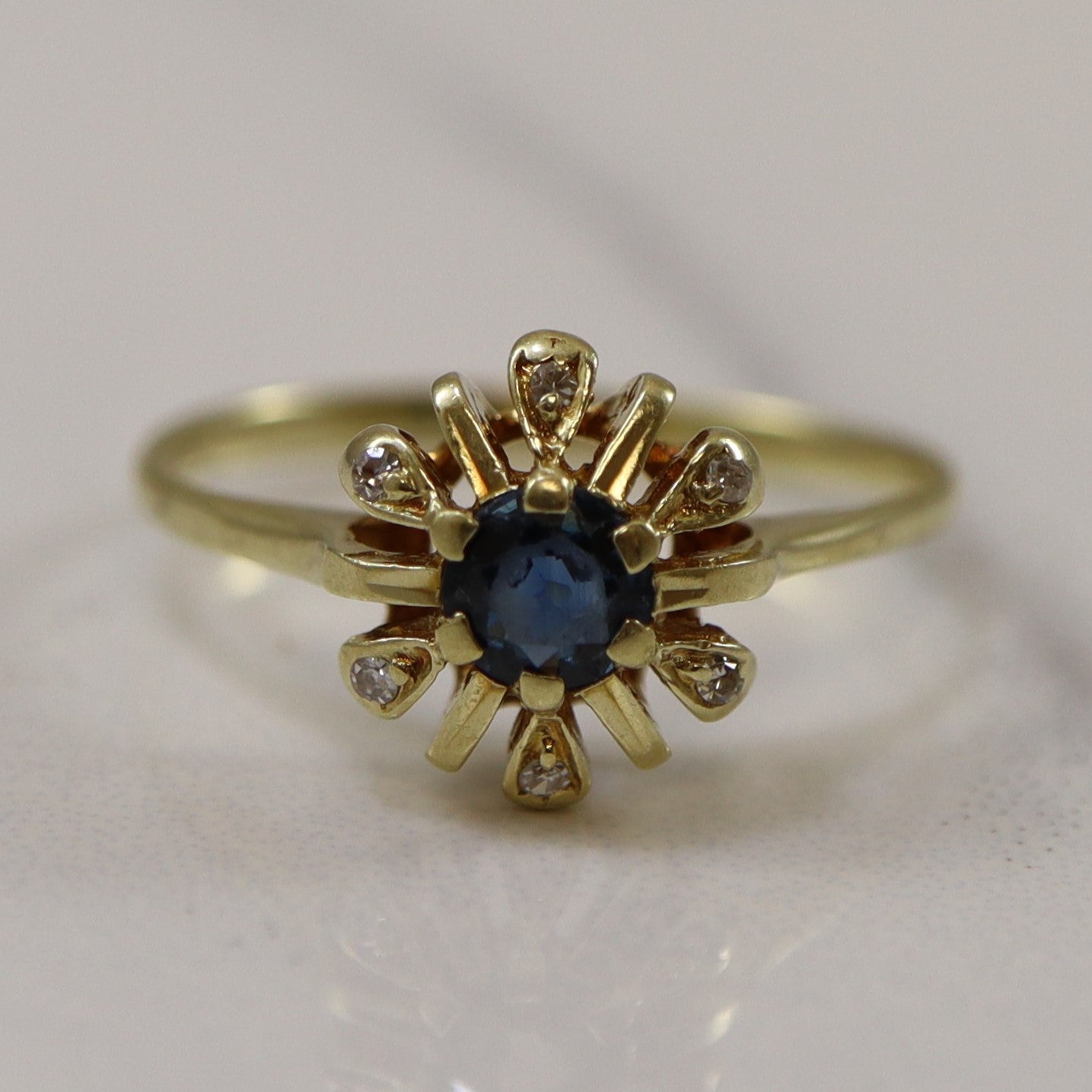 Sapphire & Diamond Halo Cut Out Ring | 0.23ct, 0.02ctw | SZ 4.25 |
