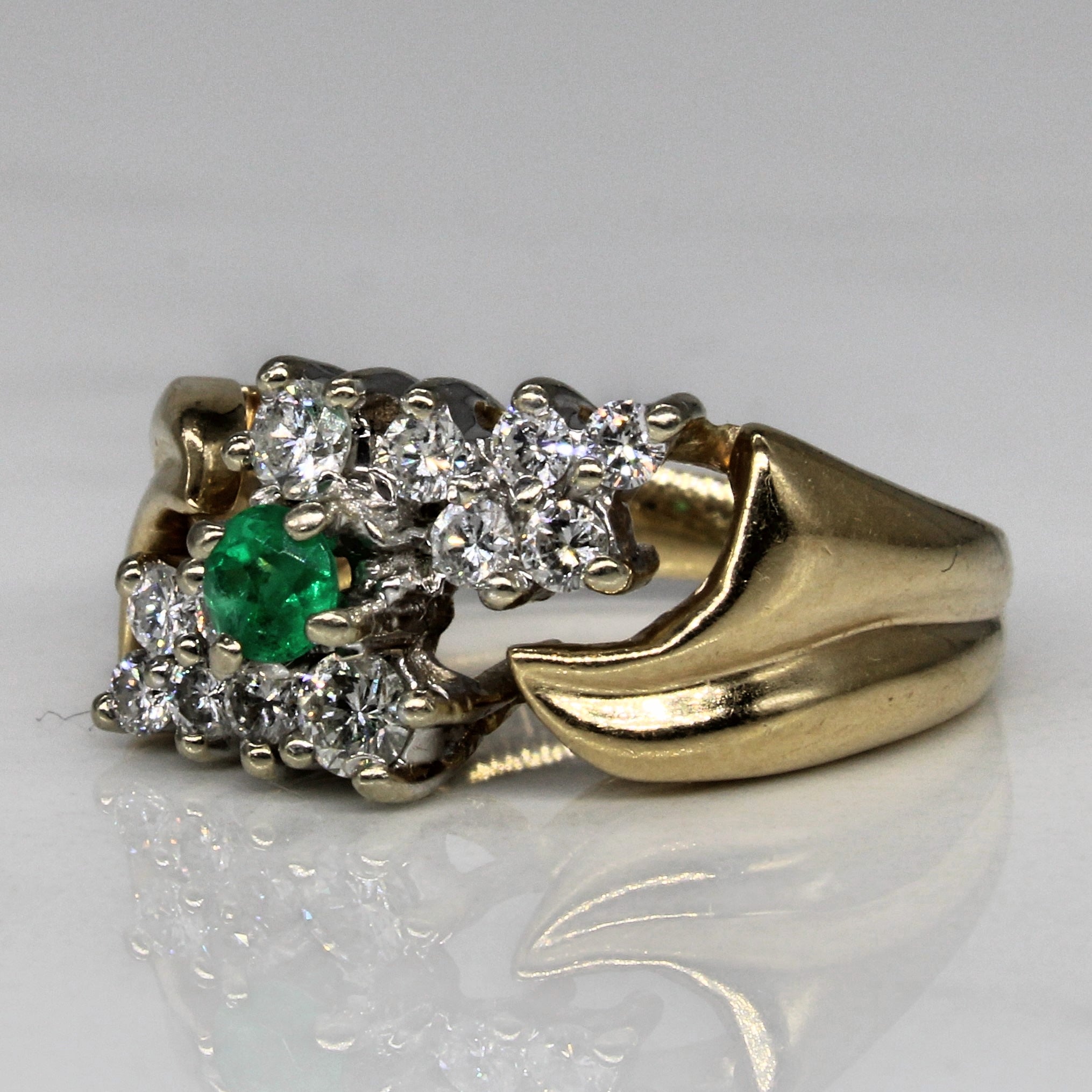Diamond & Emerald Bypass Cascade Ring | 0.35ctw, 0.10ct | SZ 4 |