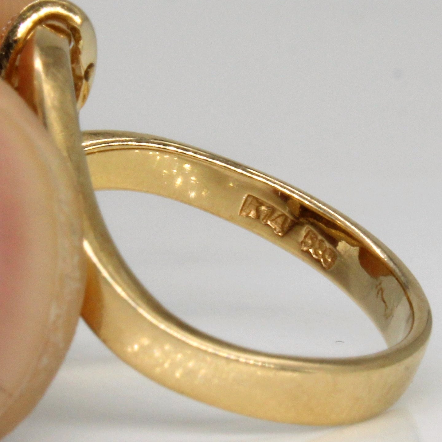 Pearl & Diamond Cocktail Ring | 0.06ctw | SZ 6.75 |
