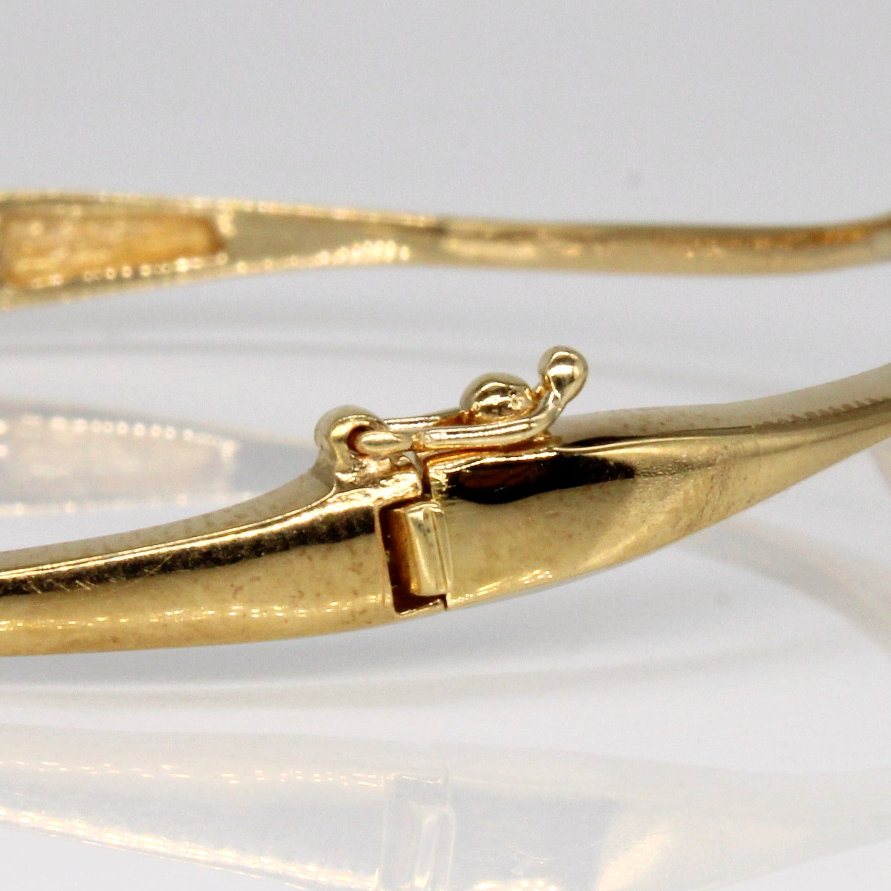 Diamond Bypass Bracelet | 0.15ctw | 8" |