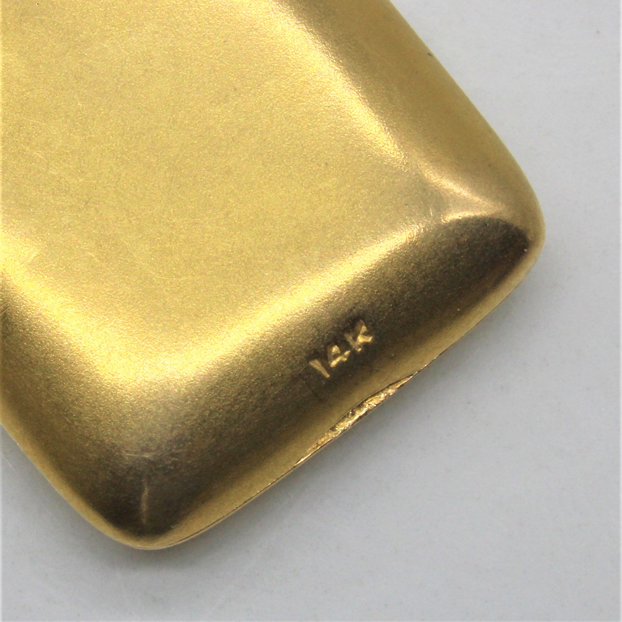 Mid Century Engraved Initial 'H.E.' Locket |