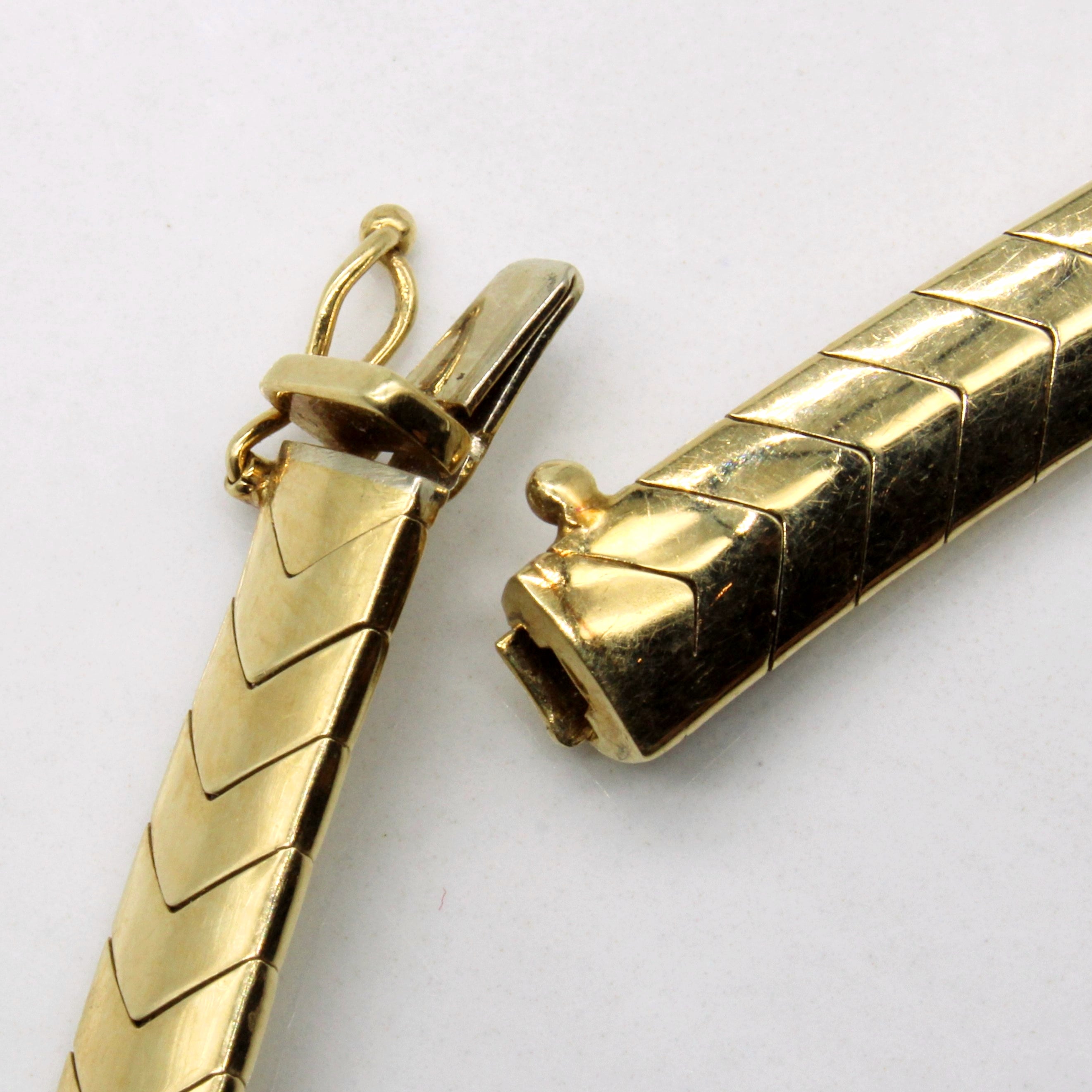 Diamond 14k Gold Cocktail Necklace | 0.12ctw | 18" |