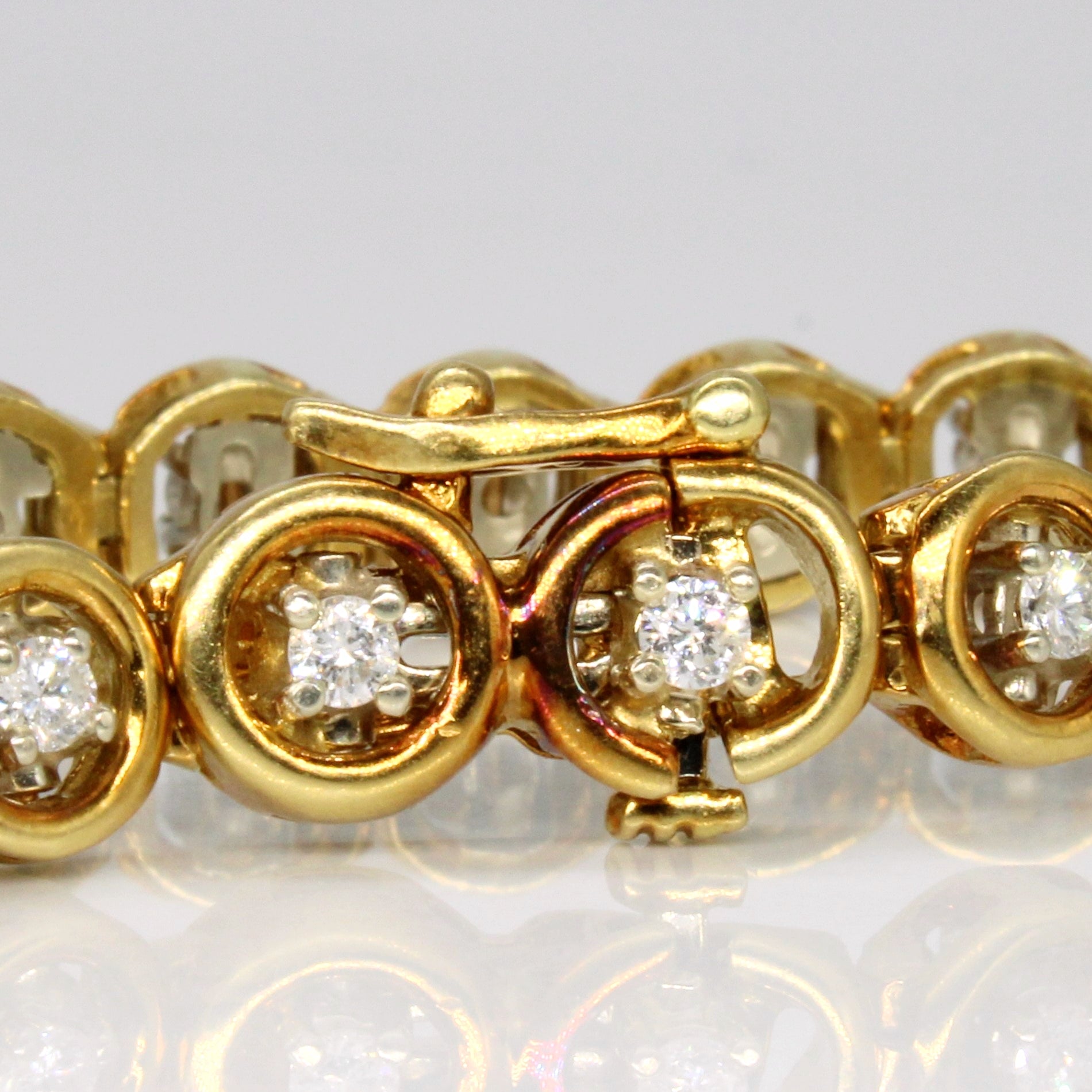 Diamond Circle Link Bracelet | 1.50ctw | 7" |