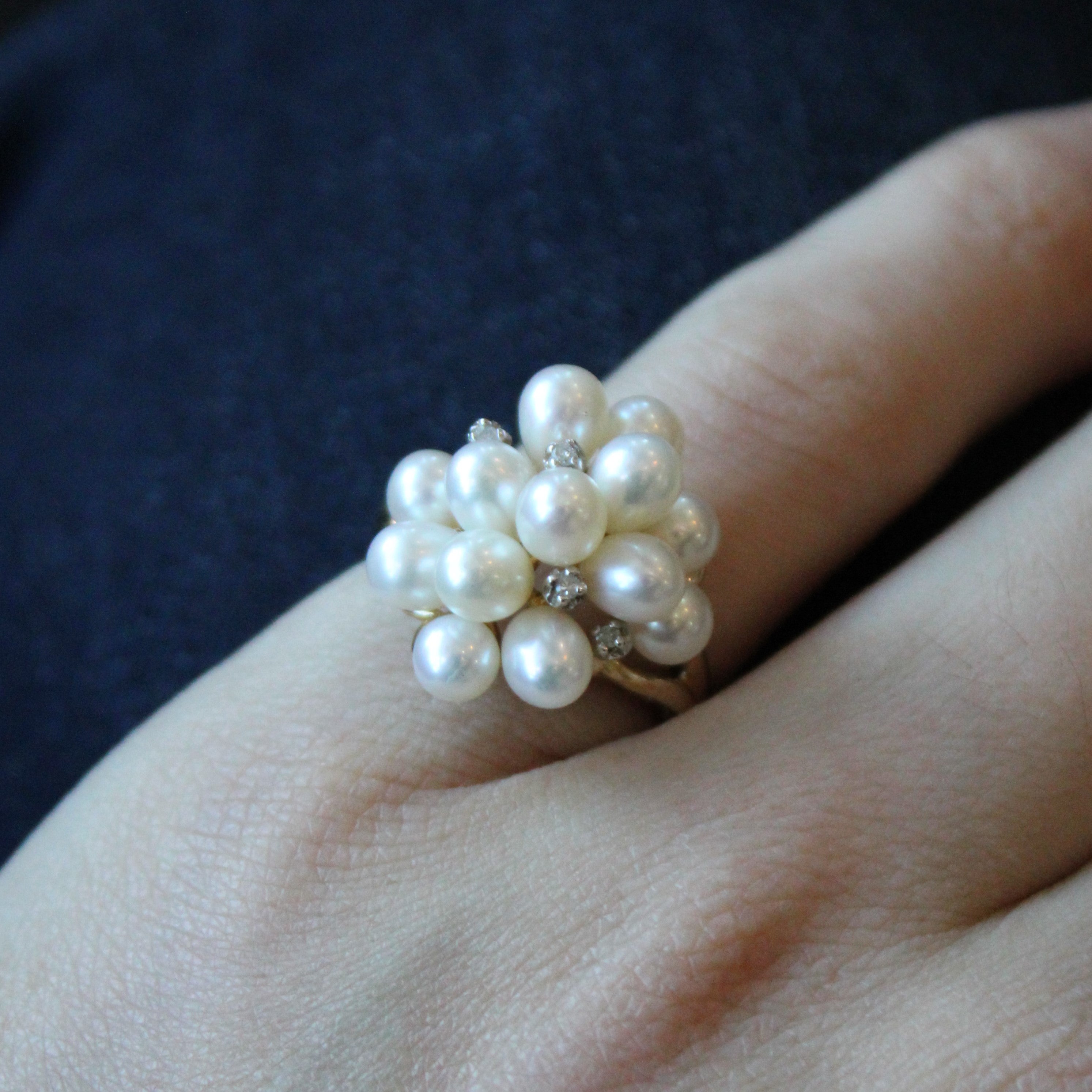 Pearl & Diamond Cocktail Ring | 0.02ctw | SZ 7 |
