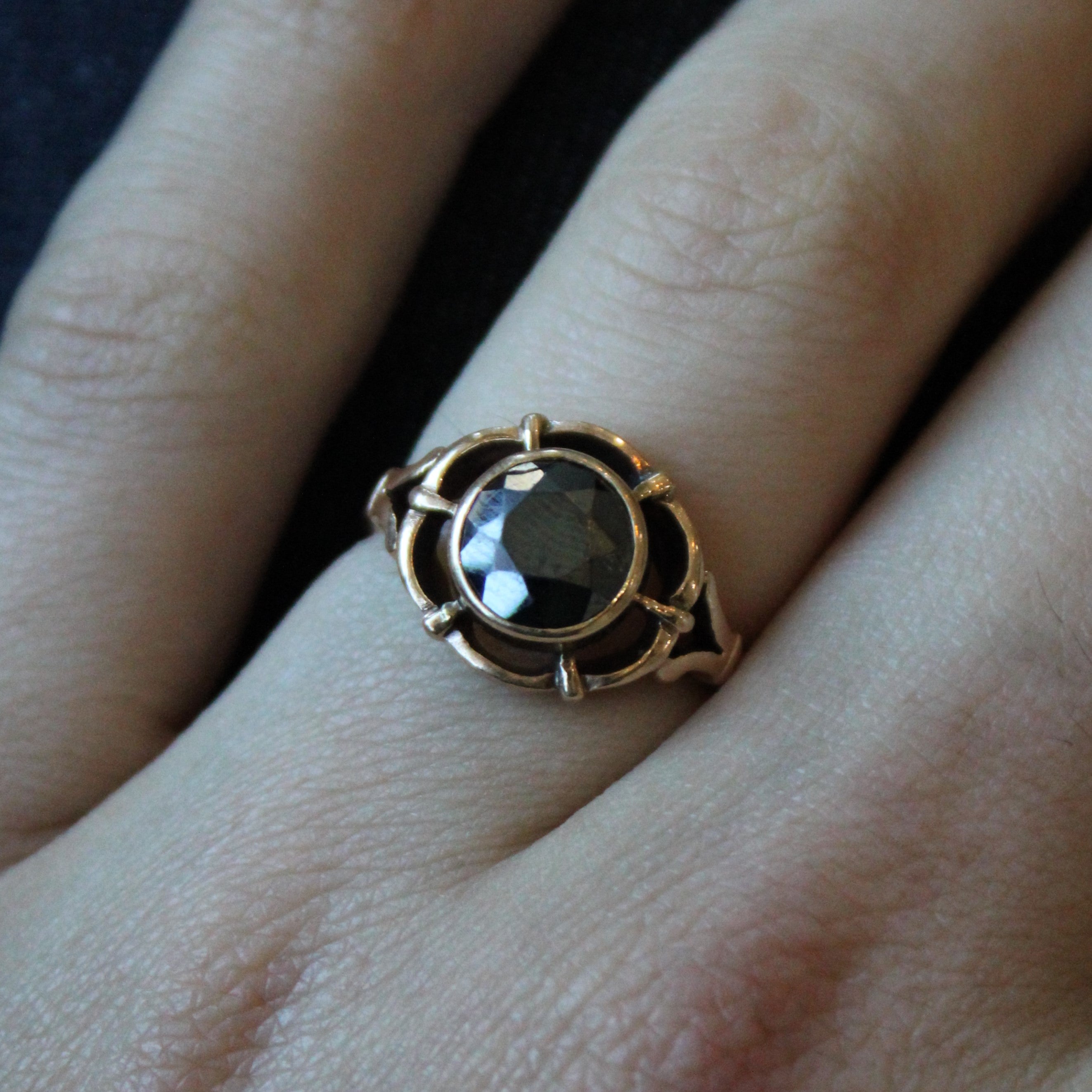 Bague cocktail vintage en hématite canadienne | 1,75 ct | Taille 7 |