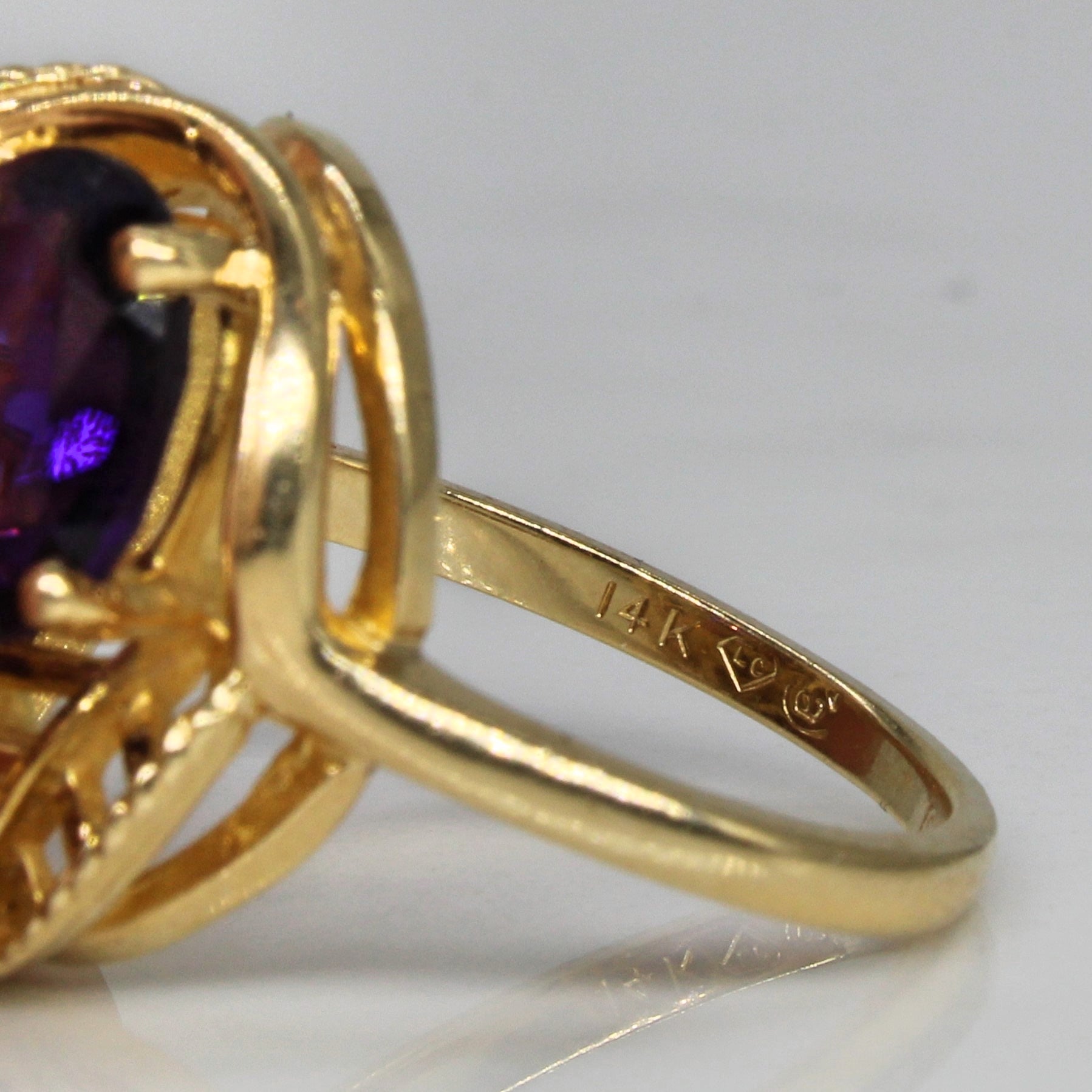 Abstract Amethyst Cocktail Ring | 1.47ctw | SZ 6 |