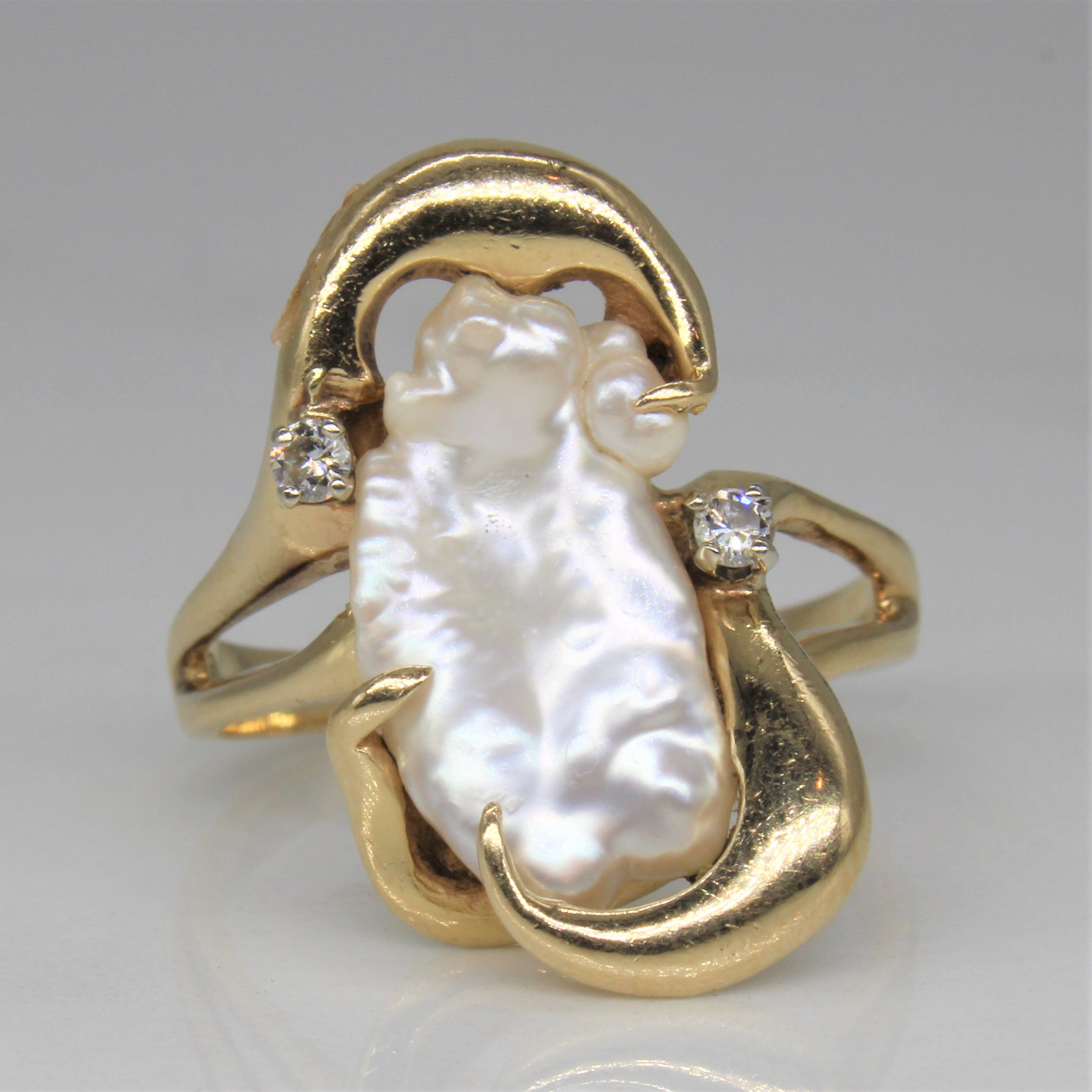 Baroque Pearl & Diamond Cocktail Ring | 0.06ctw | SZ 7.5 |