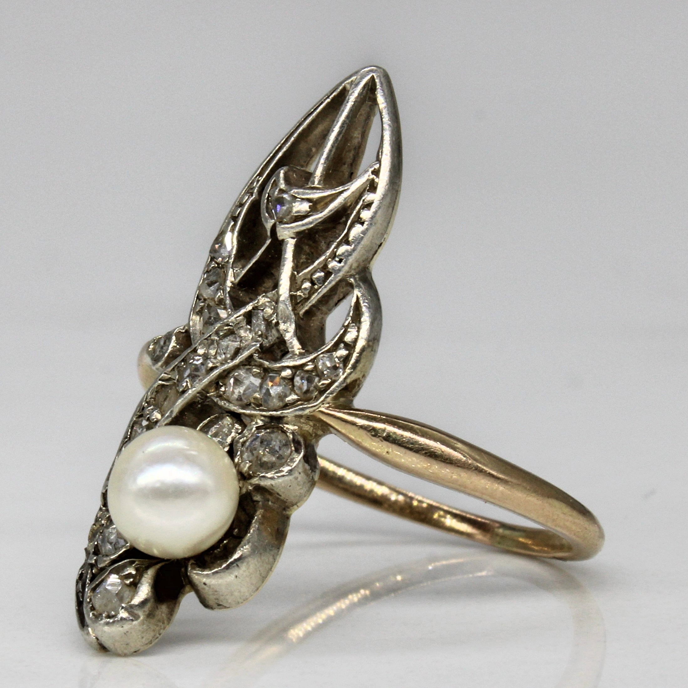 Bague Art Déco en perle et diamant | 0,05 ct | Taille 5,75 |