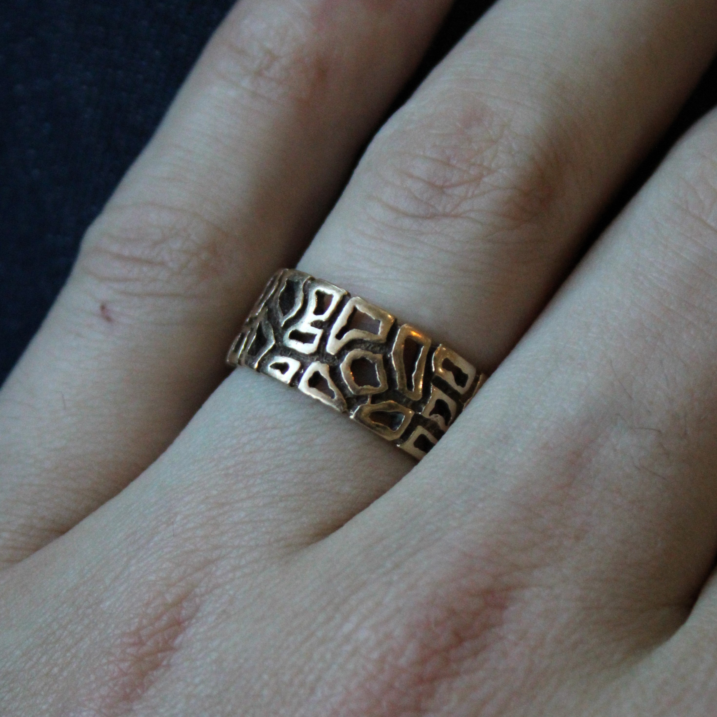 Textured Yellow Gold Band | SZ 8.75 |