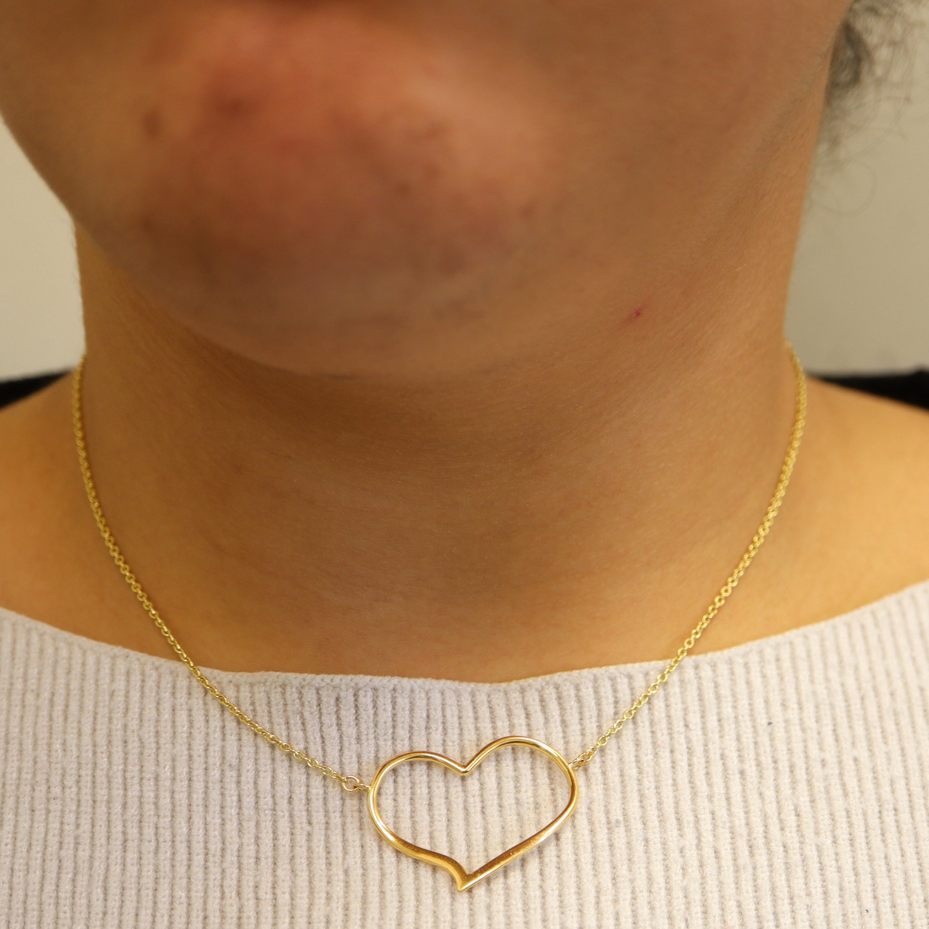 Floating Heart Necklace |