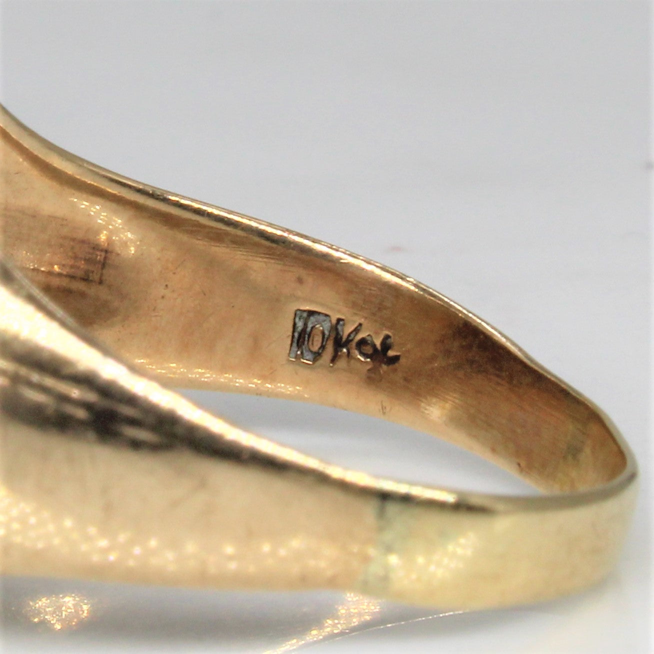 Two Tone Signet Ring | SZ 8.75 |
