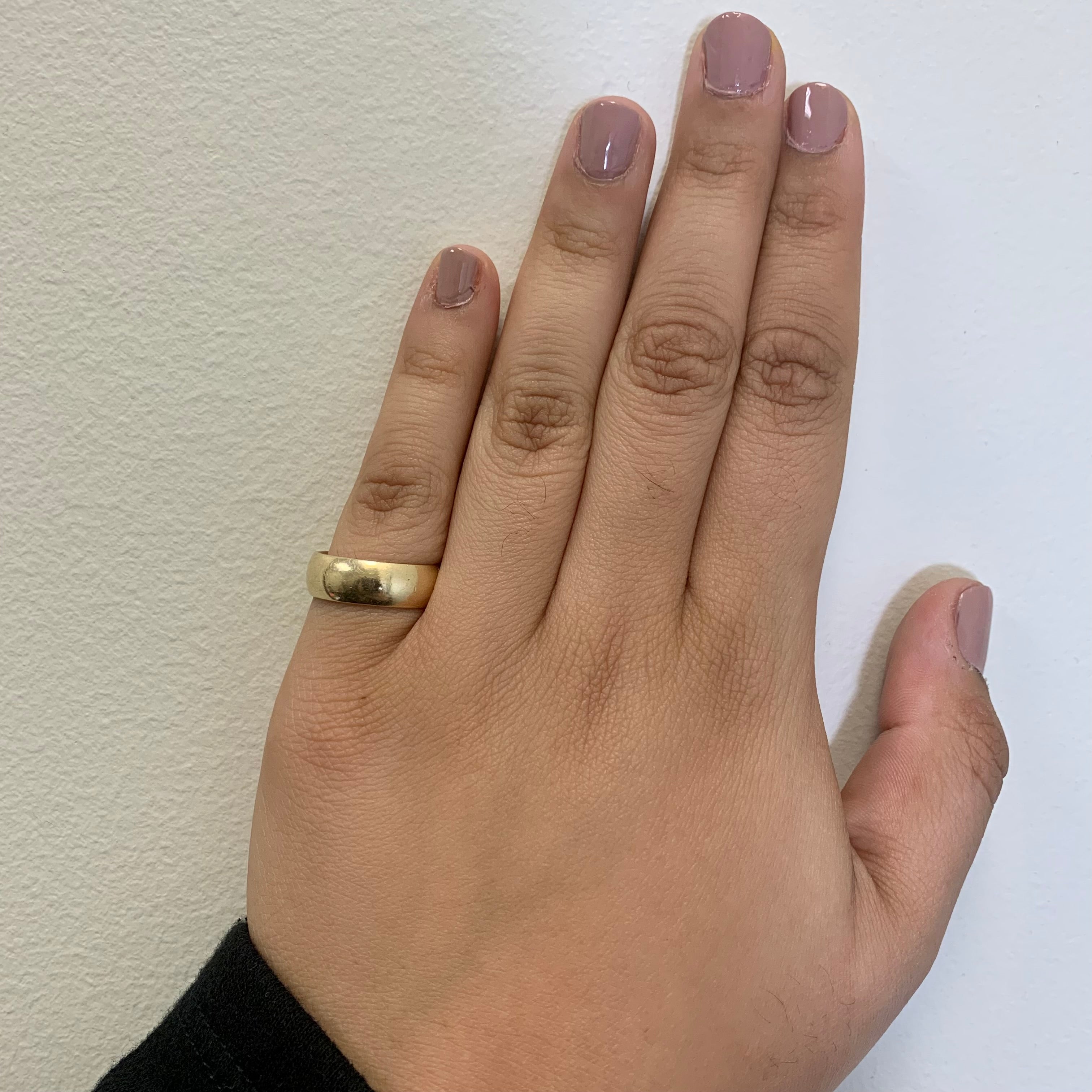 Plain Gold Wedding Band | SZ 6 |