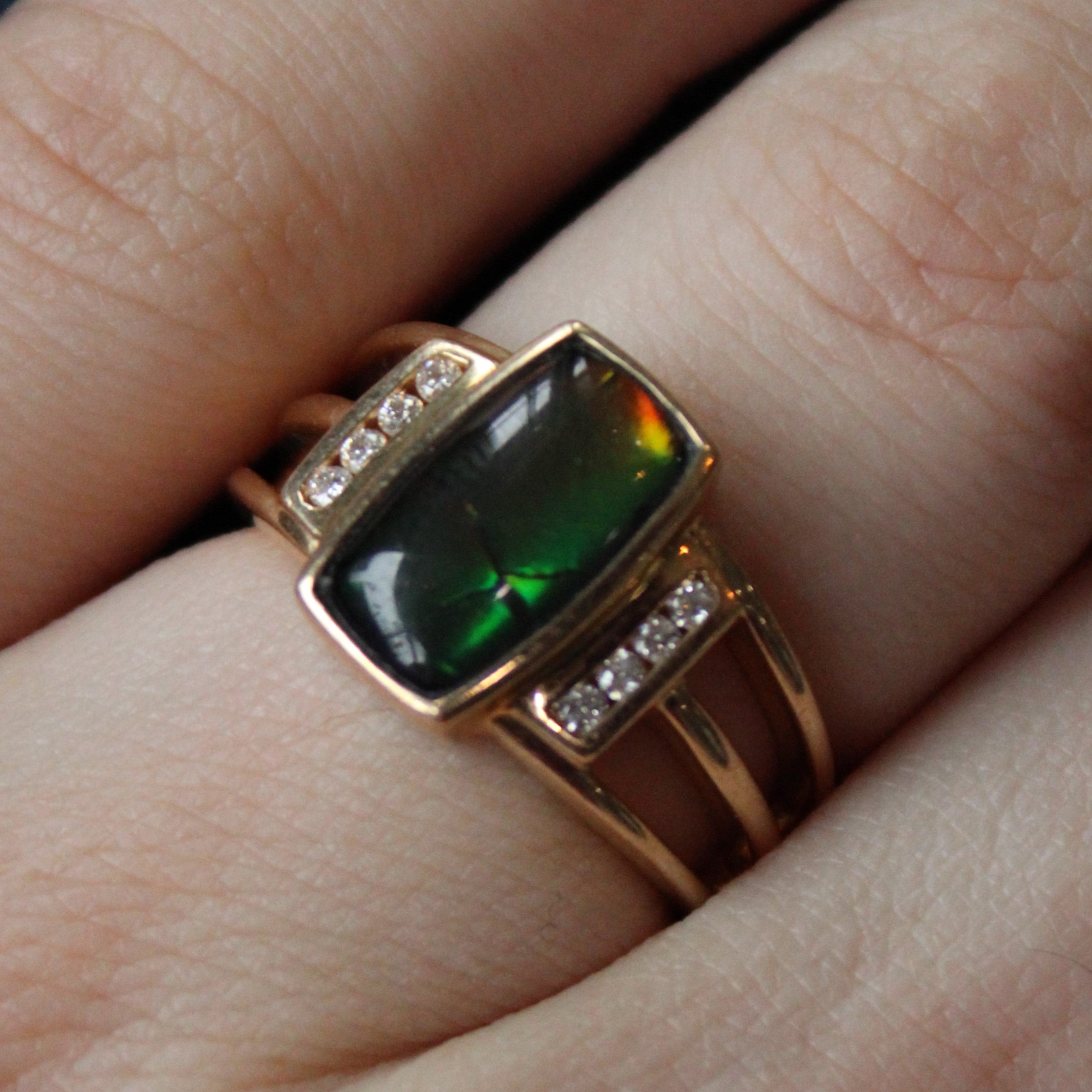 Ammolite & Diamond Cocktail Ring | 1.65ct, 0.08ctw | SZ 7.25 |